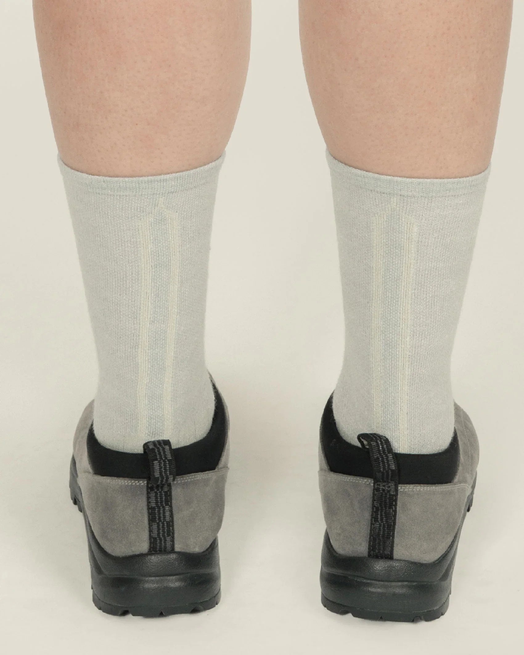 nozzle quiz Airy Wool Socks / Grey