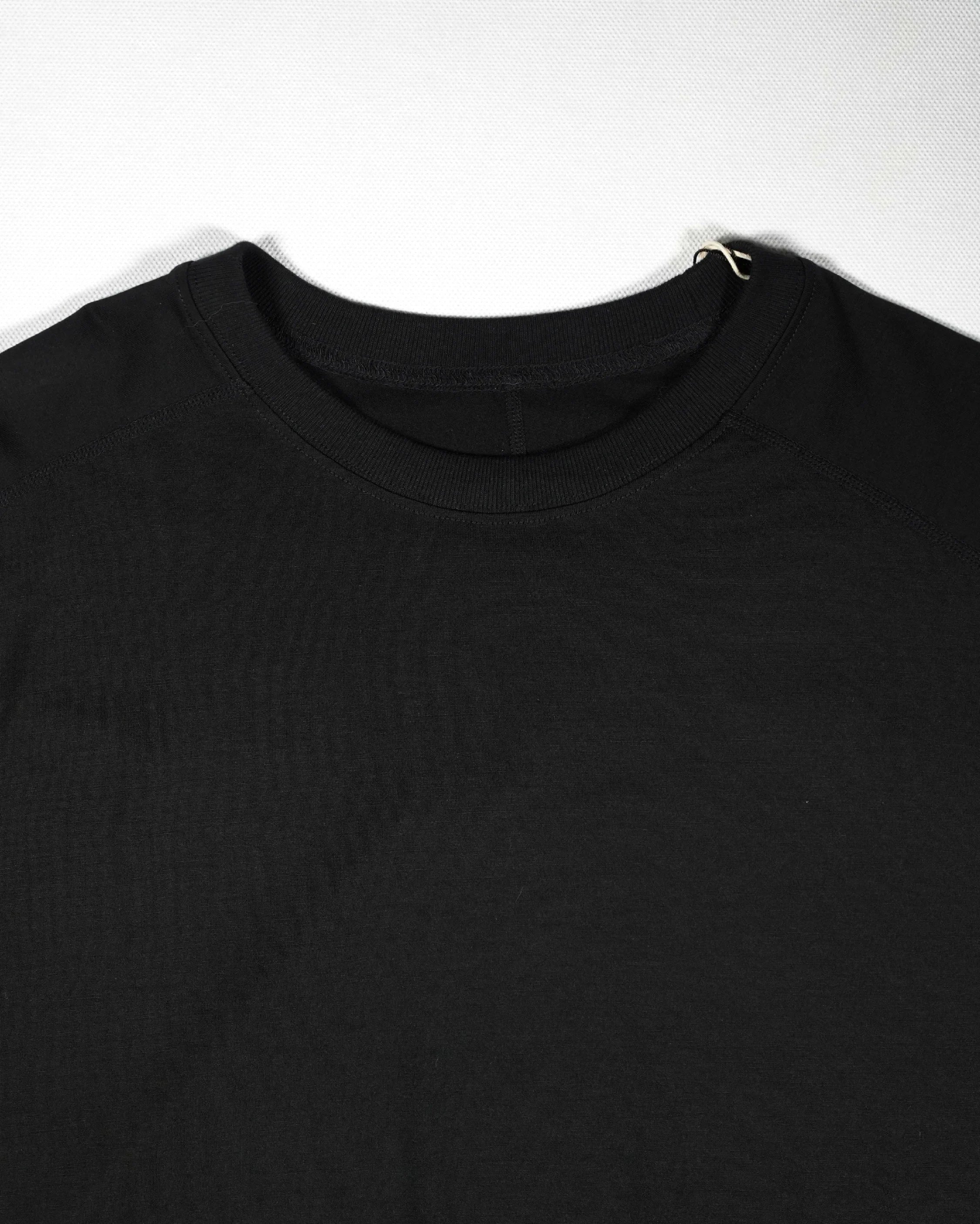 CAYL x Usage LONG SLEEVE 1