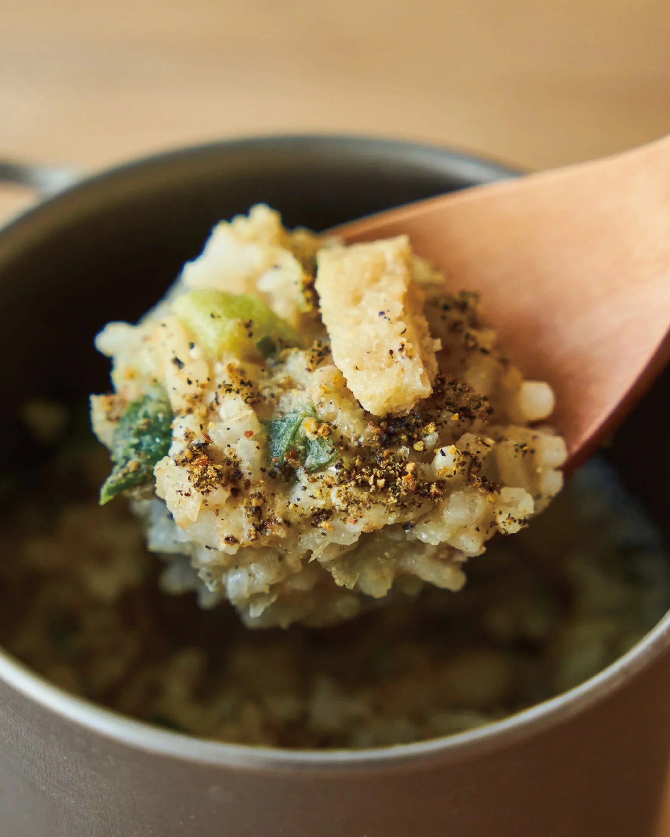 Mountain Gourmet Lab. Green Curry with Bamboo Shoots and Citrus (Aluminum Bag)