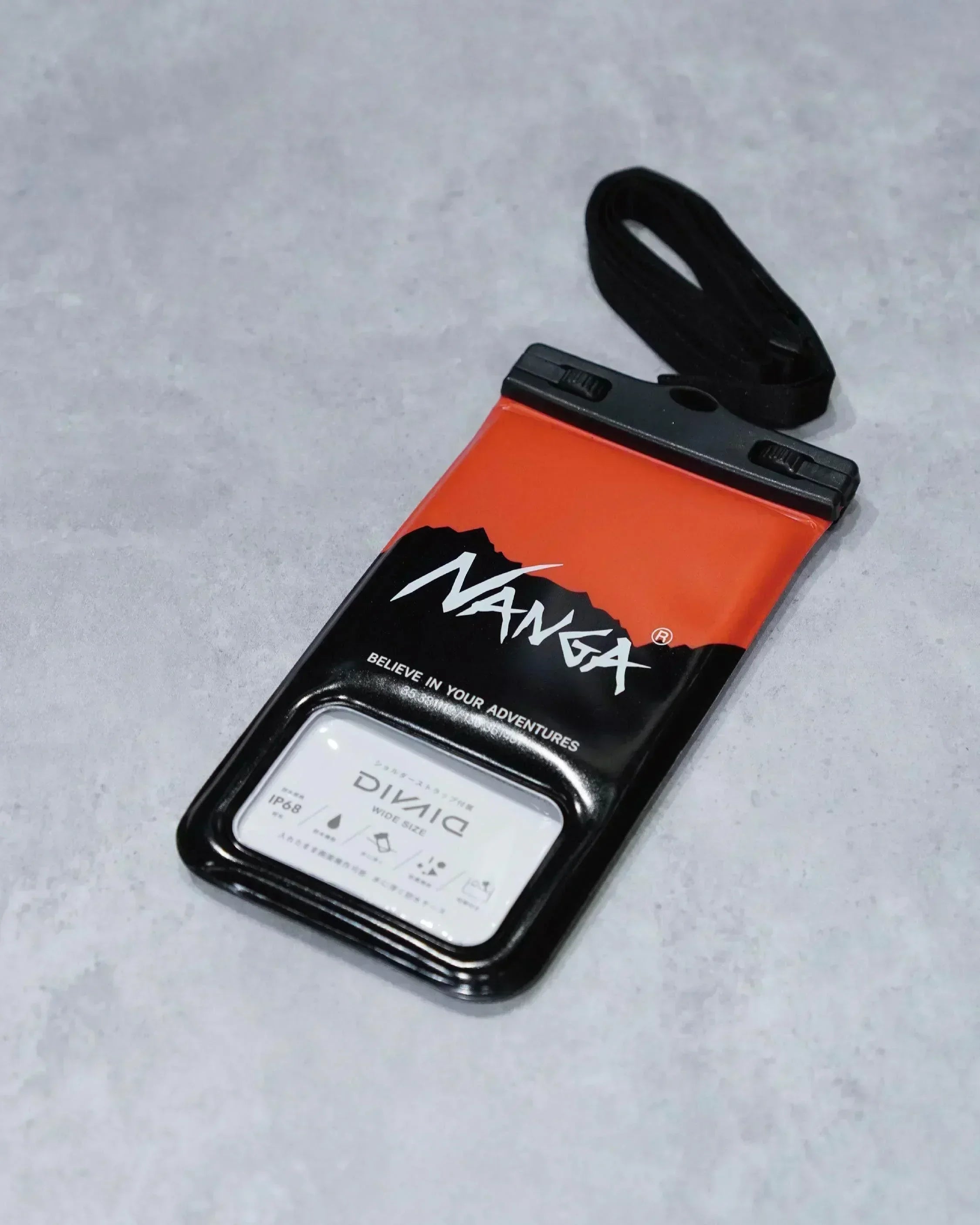 Nanga Floating Phone Protect Case - Wild Camping