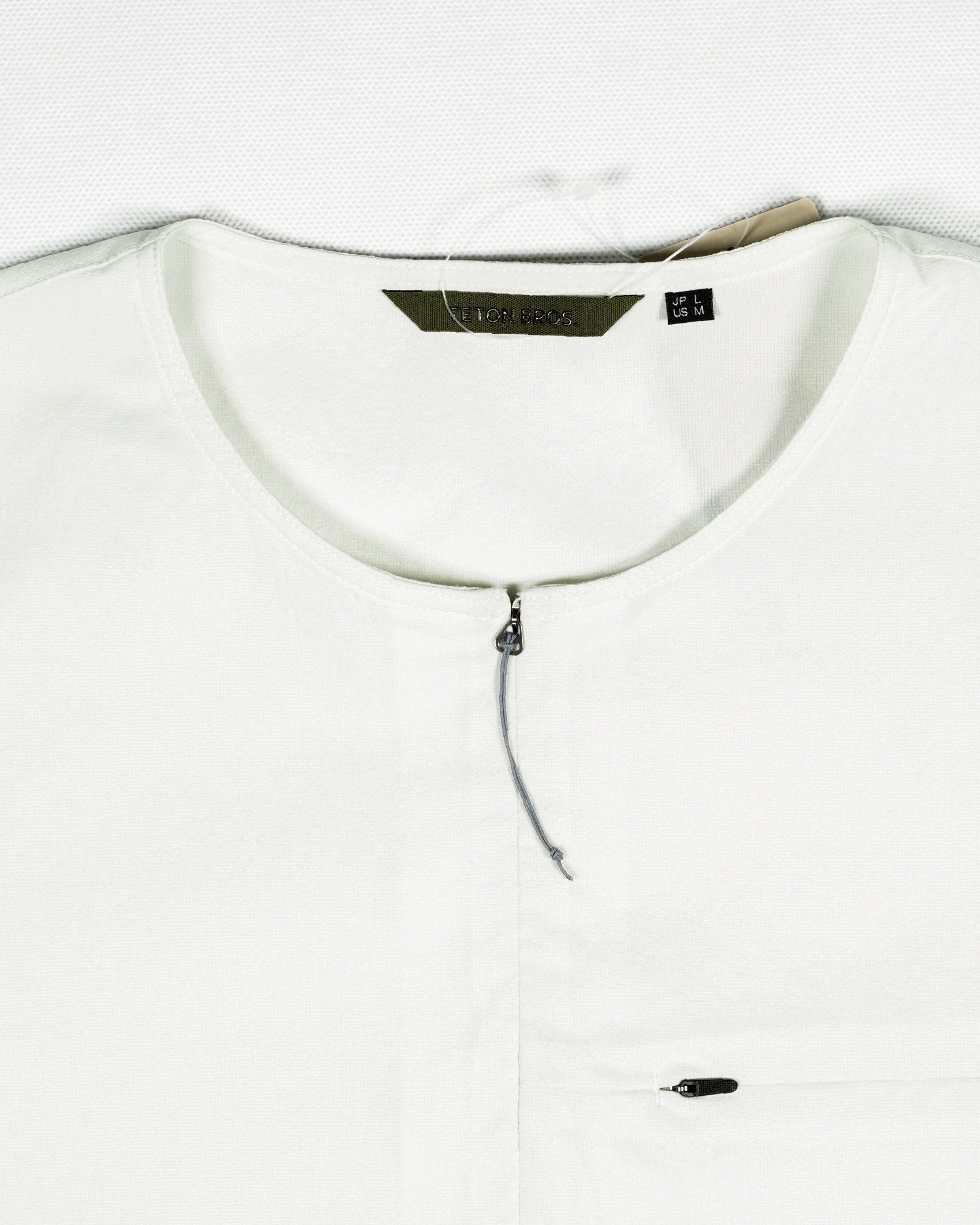 Teton Bros. Chill Halfzip Shirt / Light Gray - Wild Camping