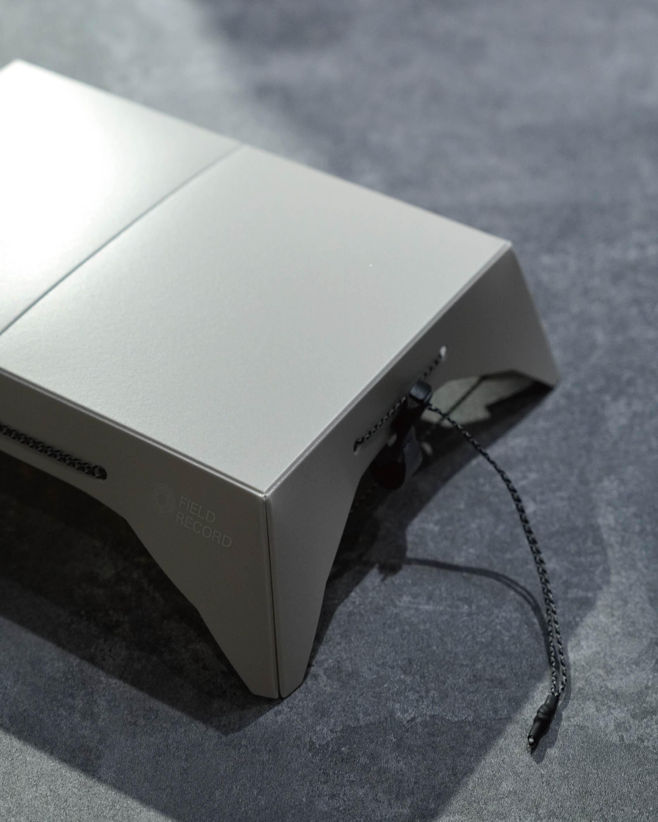 Field Record FR-ULT Ultra Light Table - Wild Camping