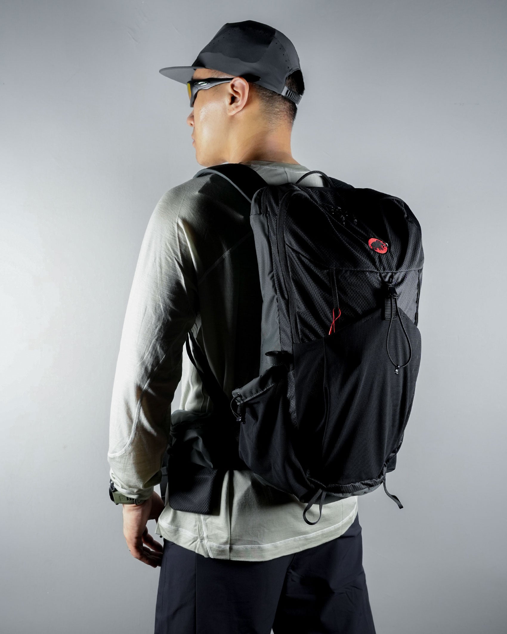 Hiking Patrol x Mammut Ducan 22 / Gabbro Black - Wild Camping
