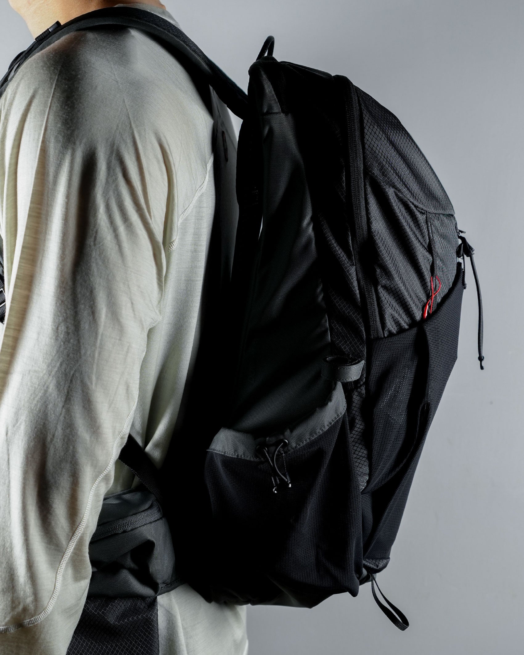 Hiking Patrol x Mammut Ducan 22 / Gabbro Black - Wild Camping