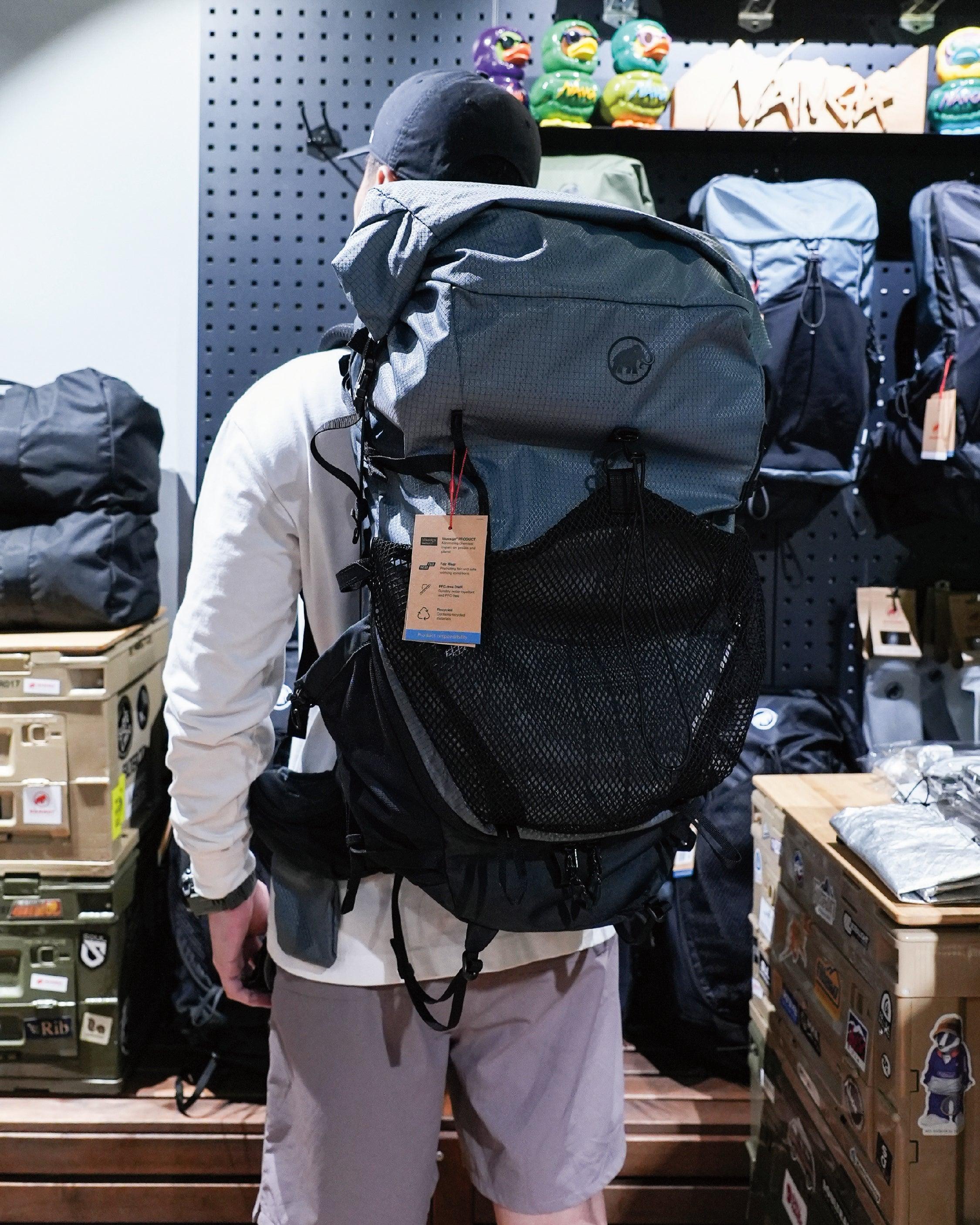 Mammut Ducan Spine 50-60 Women / Strata Black