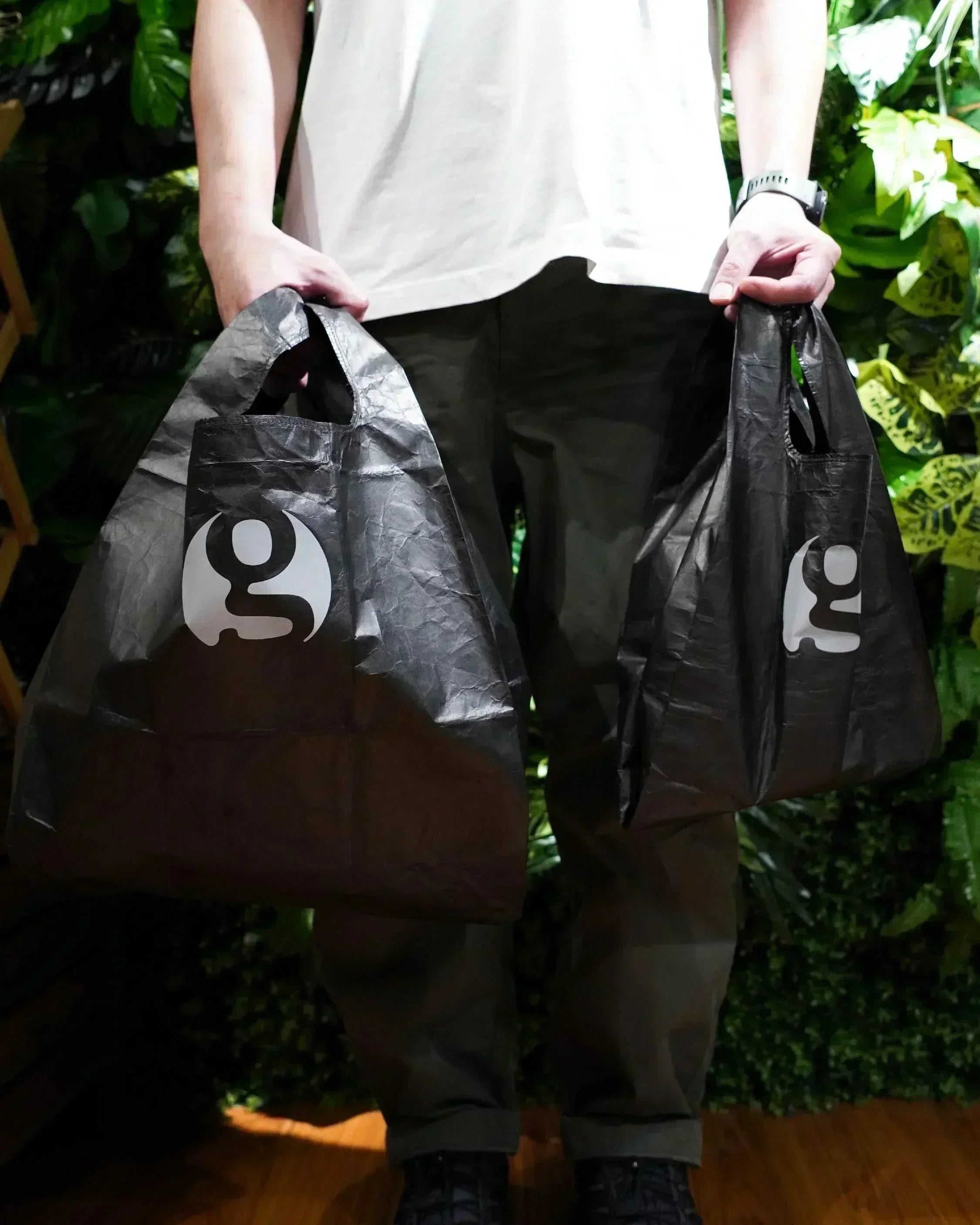 【JP Edition】Gossamer Gear Tyvek Reflective ECO Bag - Wild Camping
