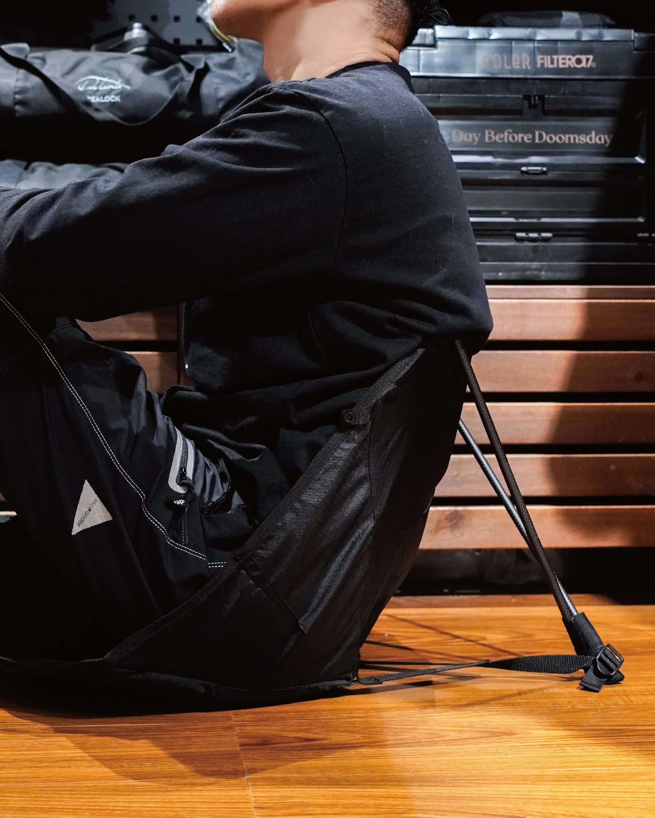 Field Record FR-Chair Carbon Field