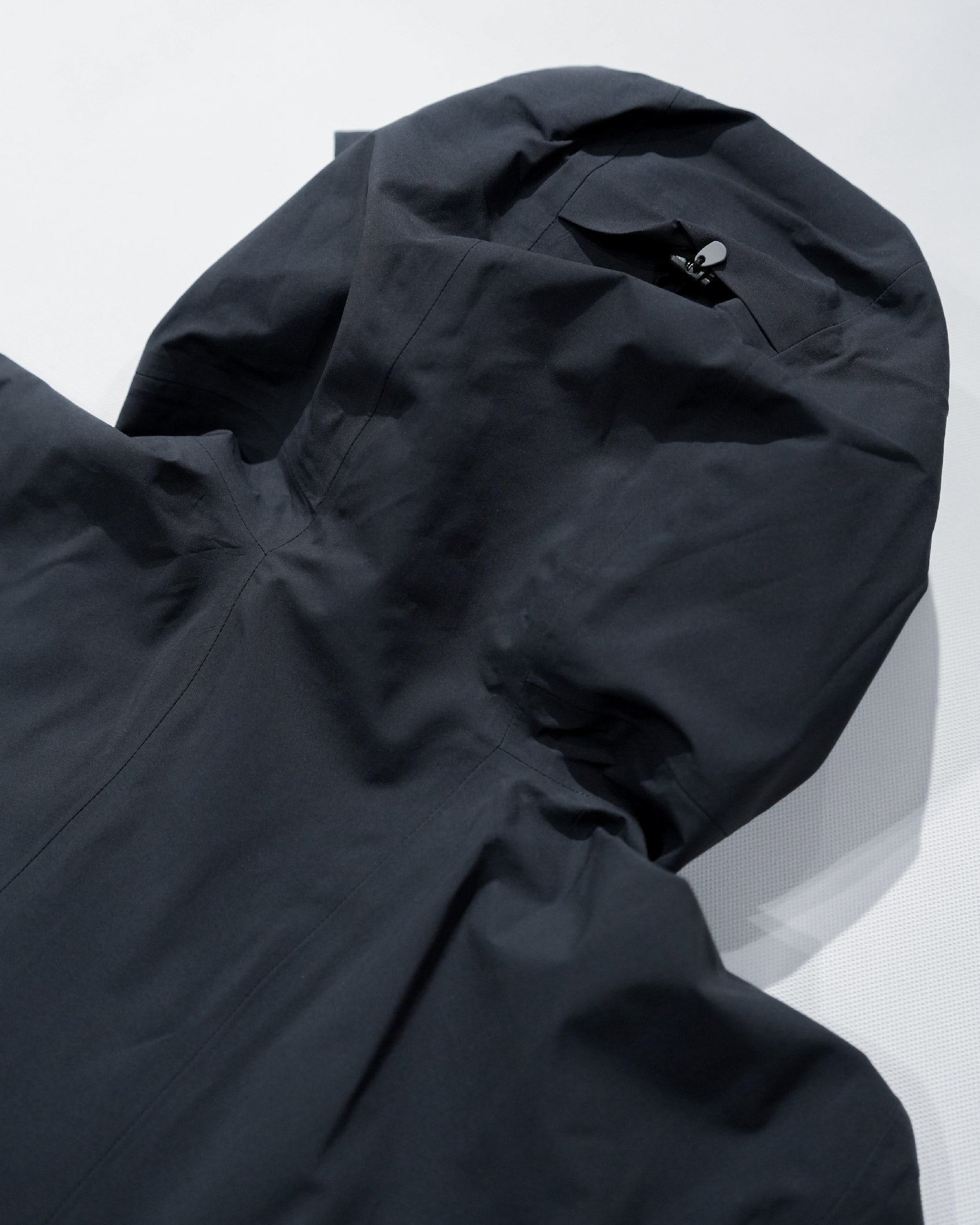 Houdini M's Five to Nine Jacket / True Black - Wild Camping