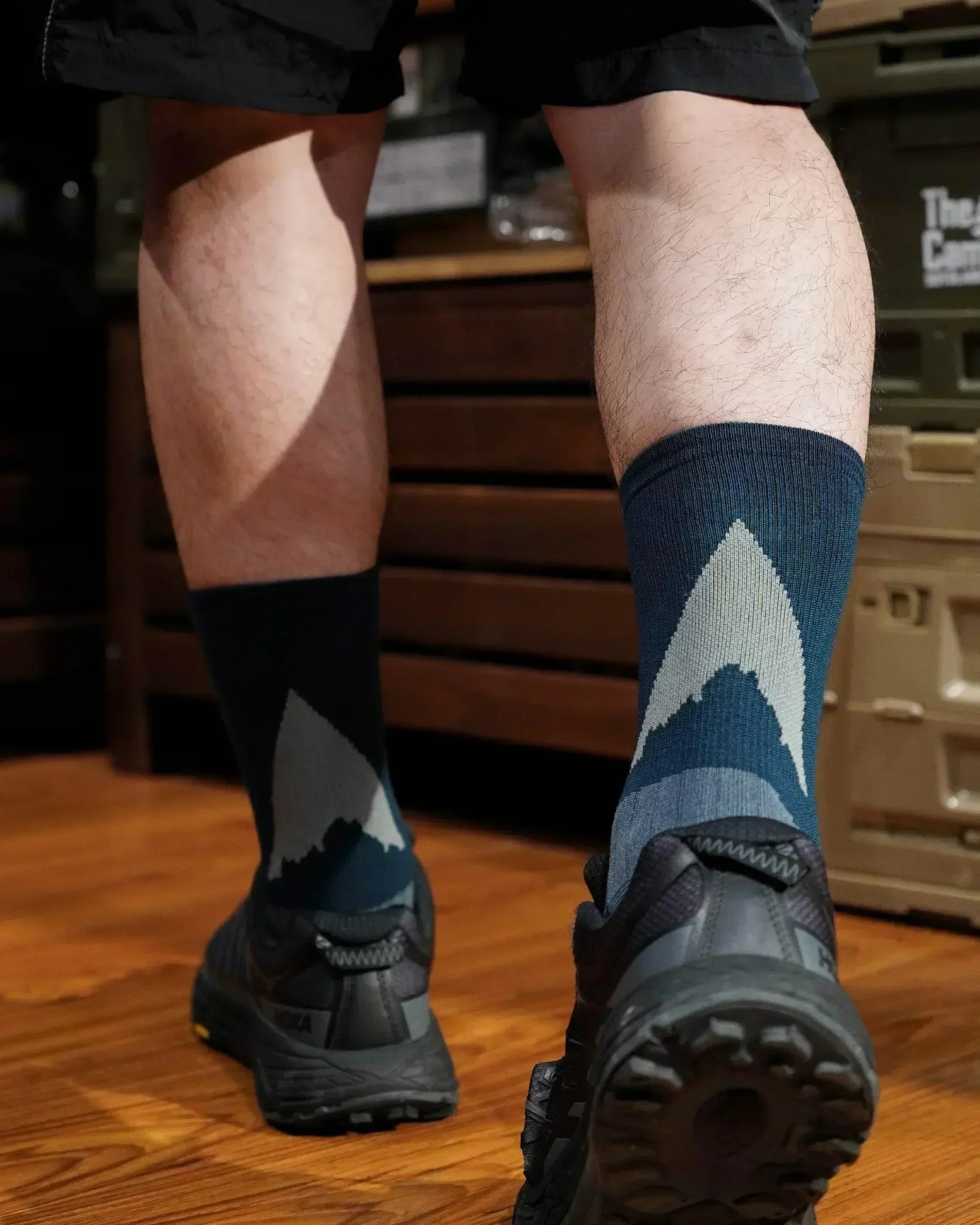 HANCHOR x nozzle quiz Feather Merino Wool Socks - Wild Camping