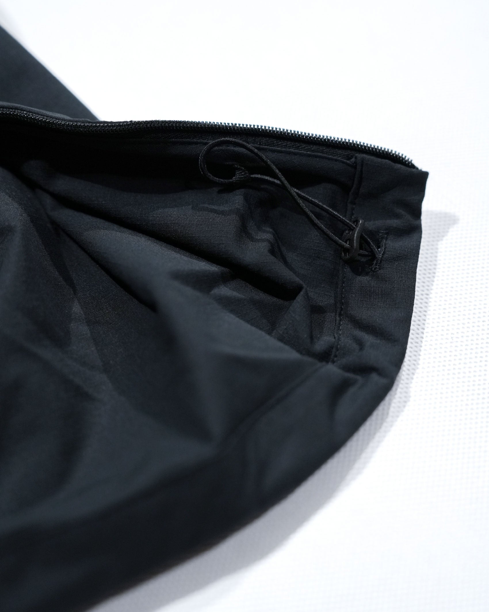 Houdini M's Go Pants / True Black - Wild Camping