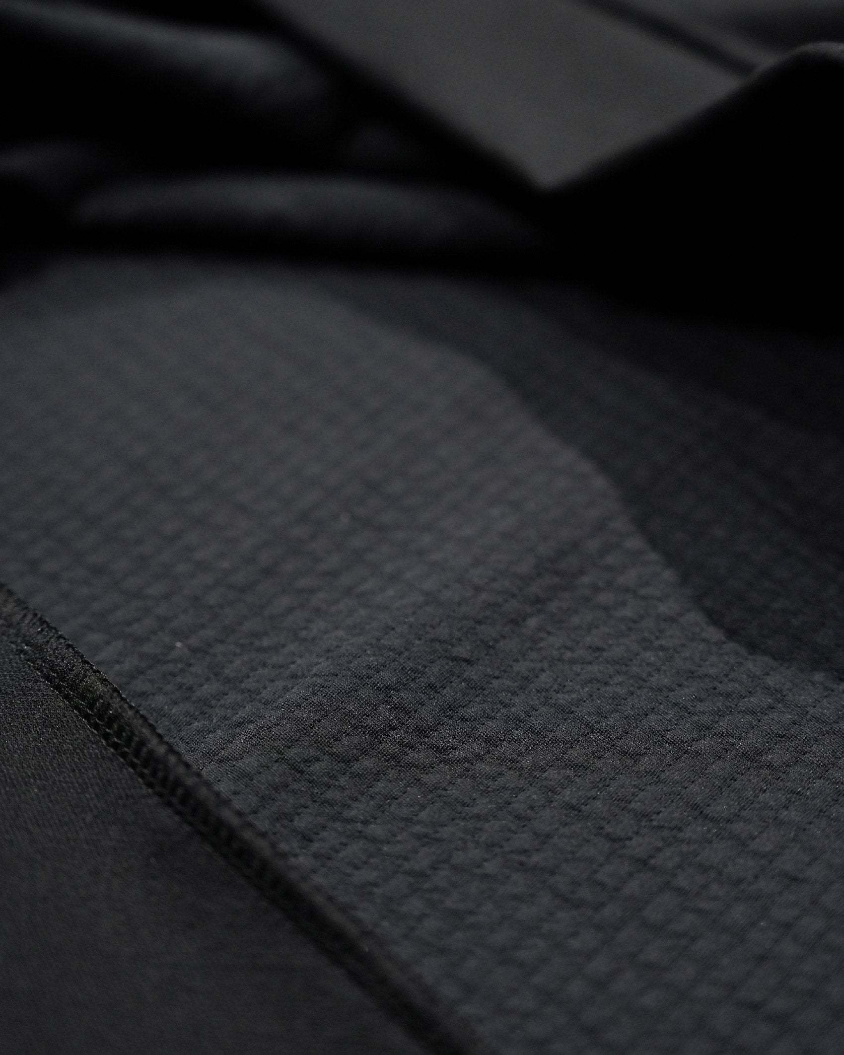 Houdini M's Mono Air Crew Sweater / True Black - Wild Camping