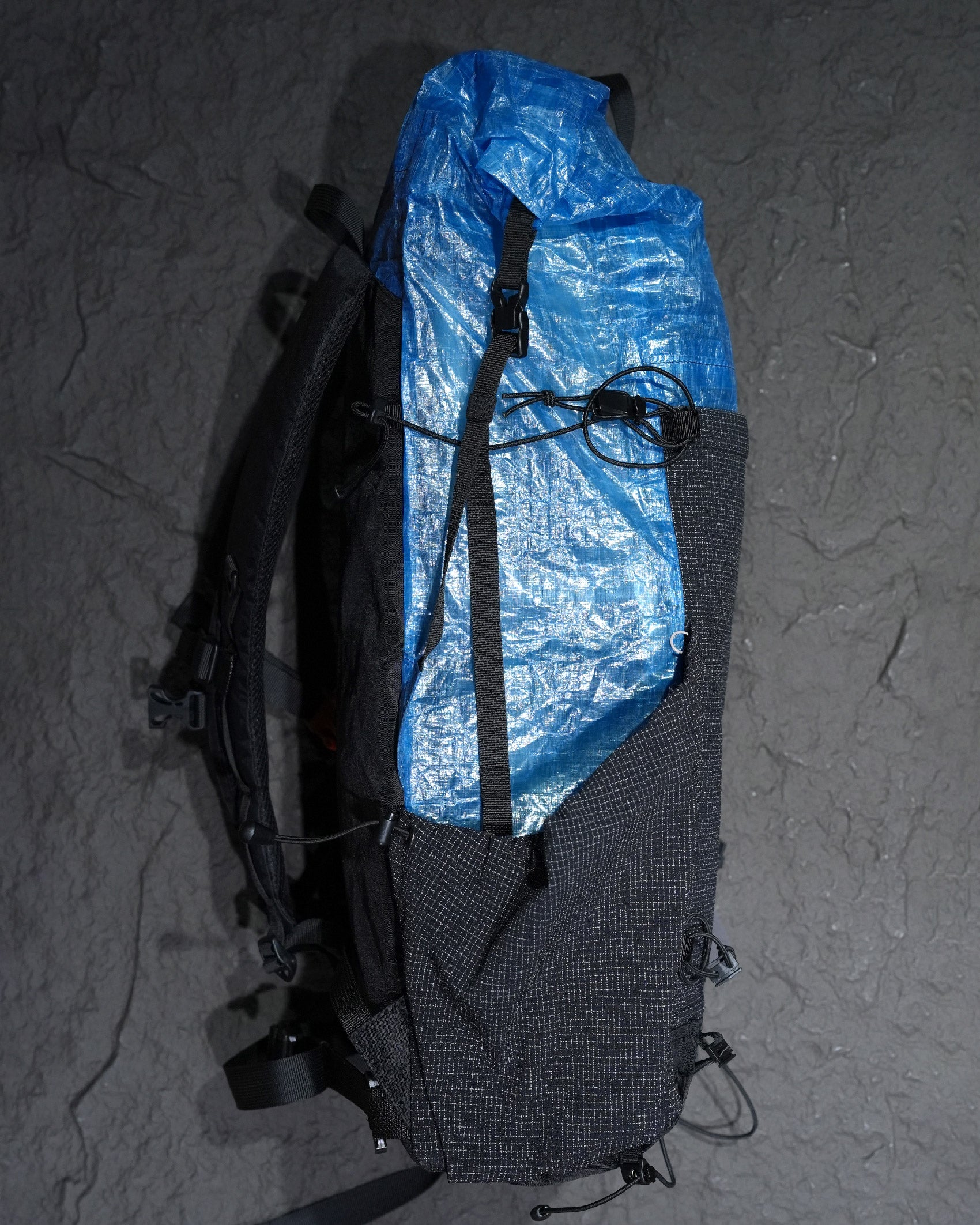 步く泊まる ARUKUTOMARU O.N.I.P.A.C.K 25 / Blue