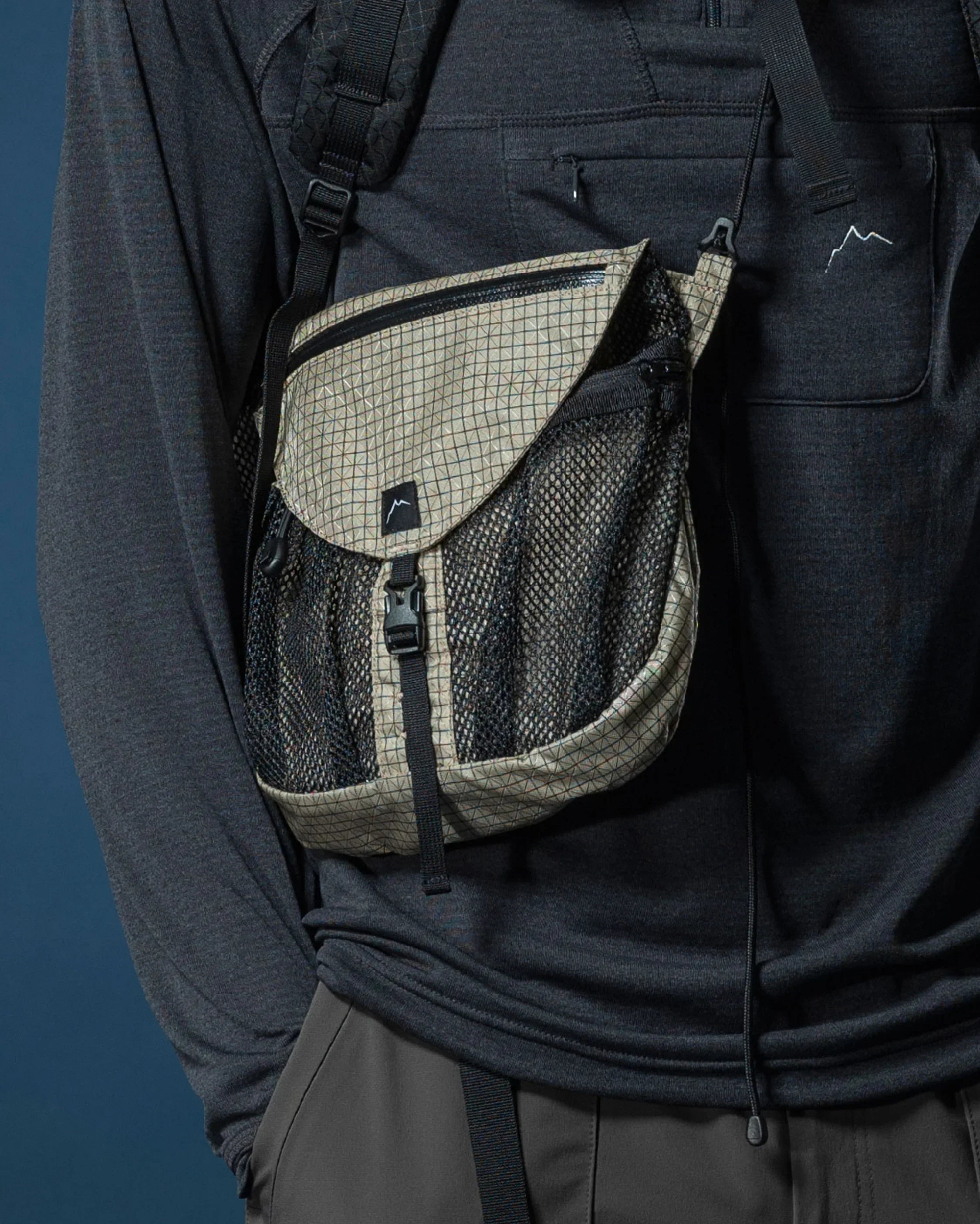 CAYL Seorak 5 (b-grid_Mesh) / Black