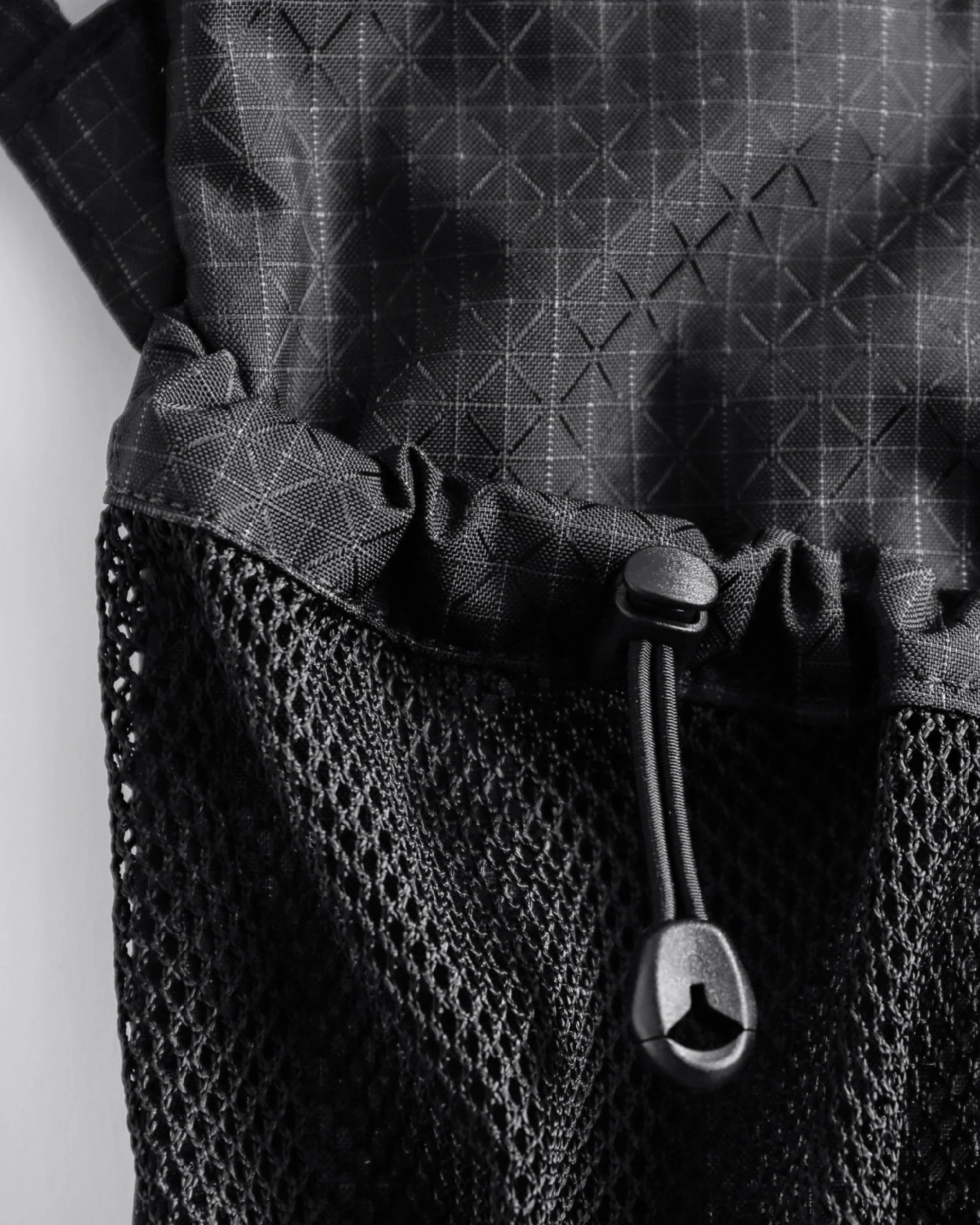 CAYL Seorak 5 (b-grid_Mesh) / Black