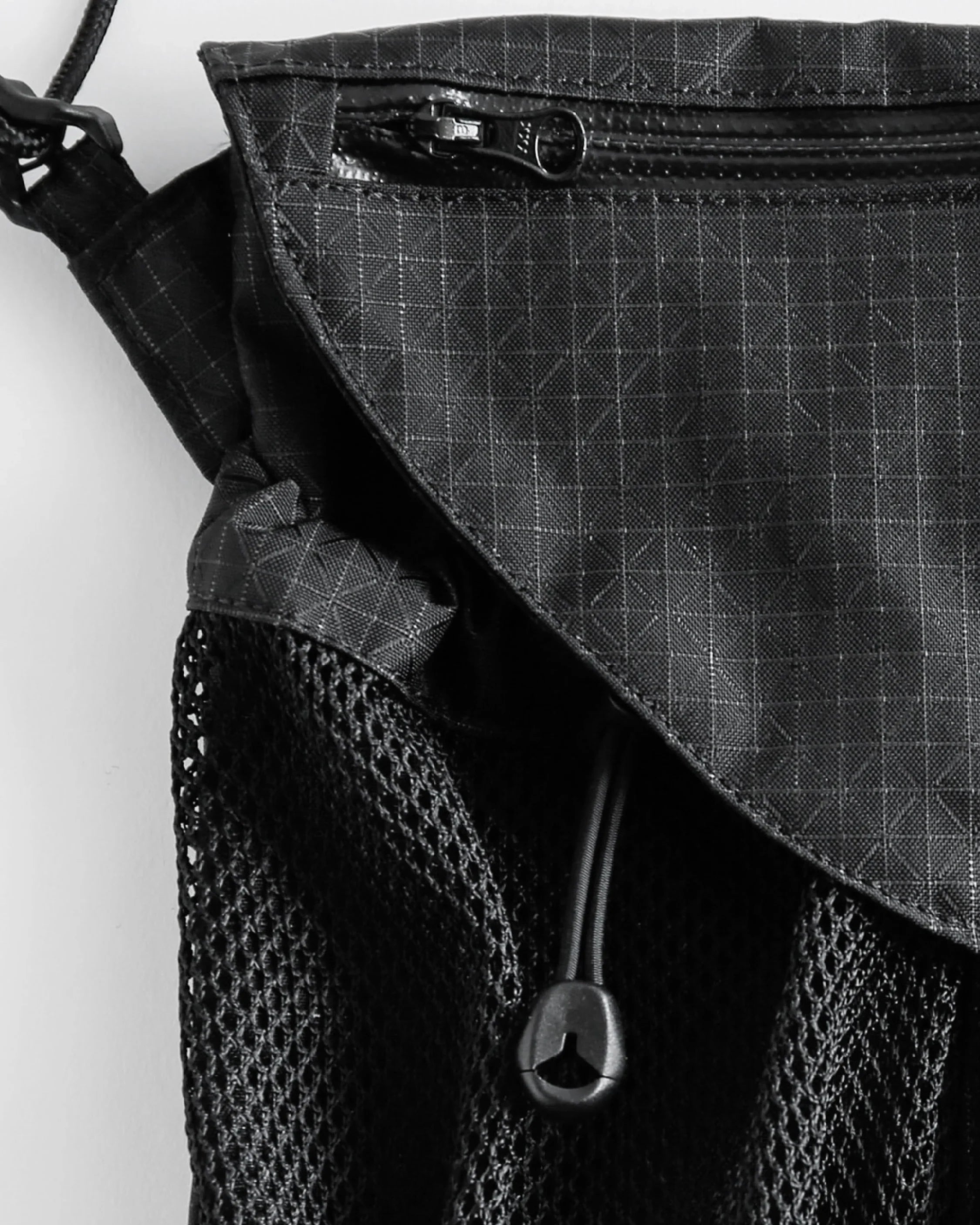 CAYL Seorak 5 (b-grid_Mesh) / Black