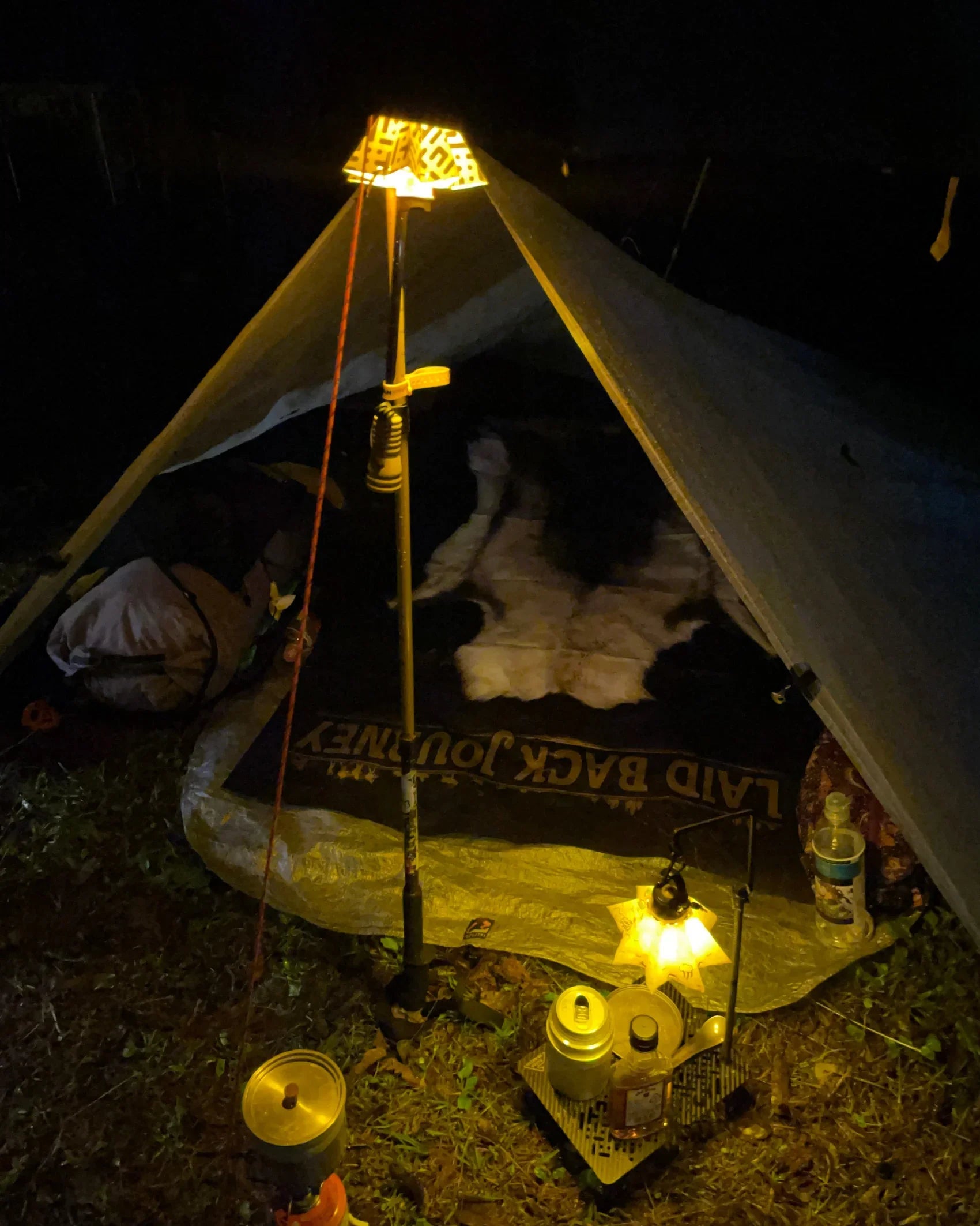 LEISMOR Tyvek® GROUND SHEET "LAID BACK JOURNEY"