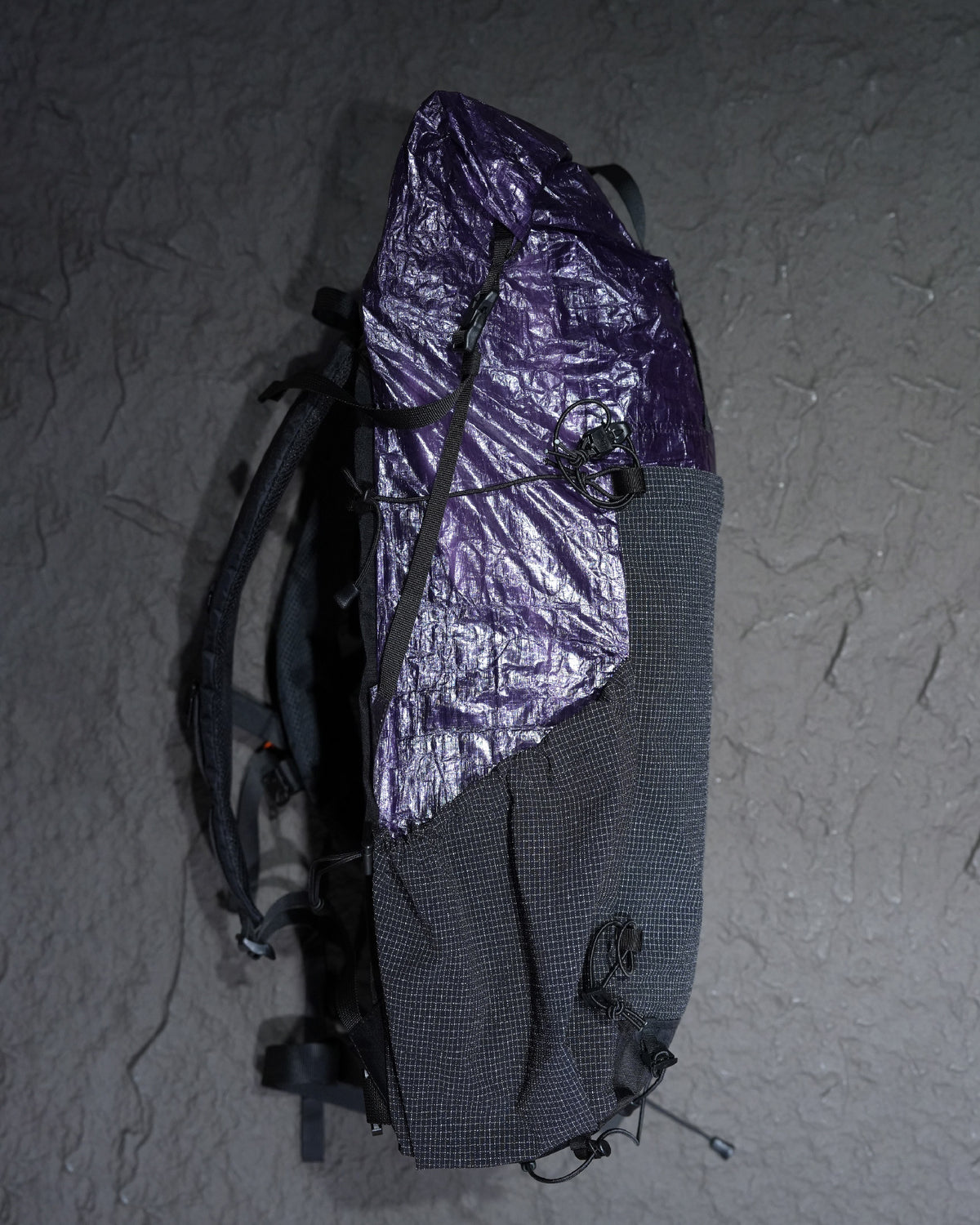 步く泊まる ARUKUTOMARU O.N.I.P.A.C.K 25 / Purple - Wild Camping
