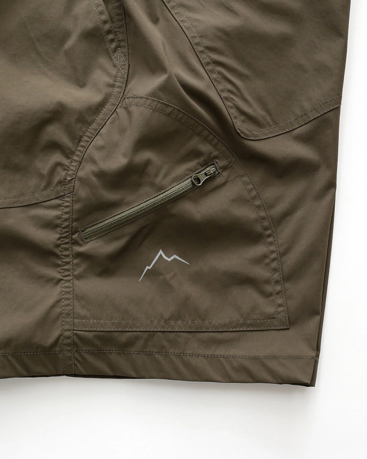 CAYL 6 Pocket Hiking Shorts / Khaki - Wild Camping