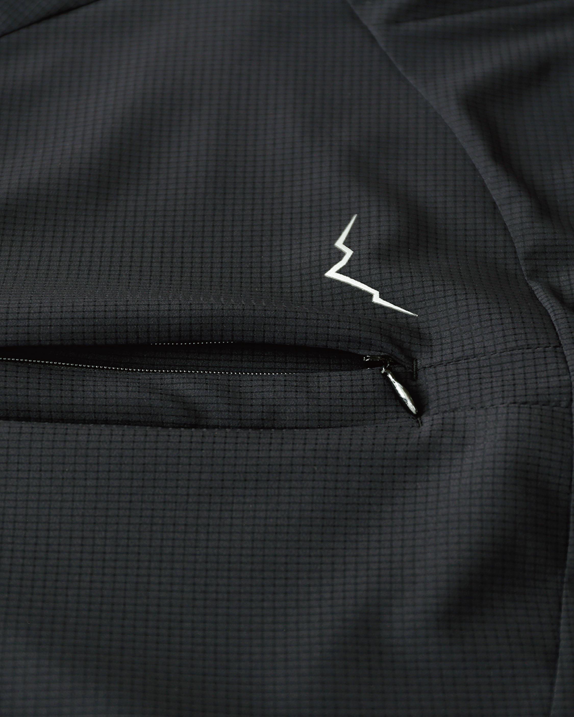 CAYL Light Flow Half Zip / Black - Wild Camping
