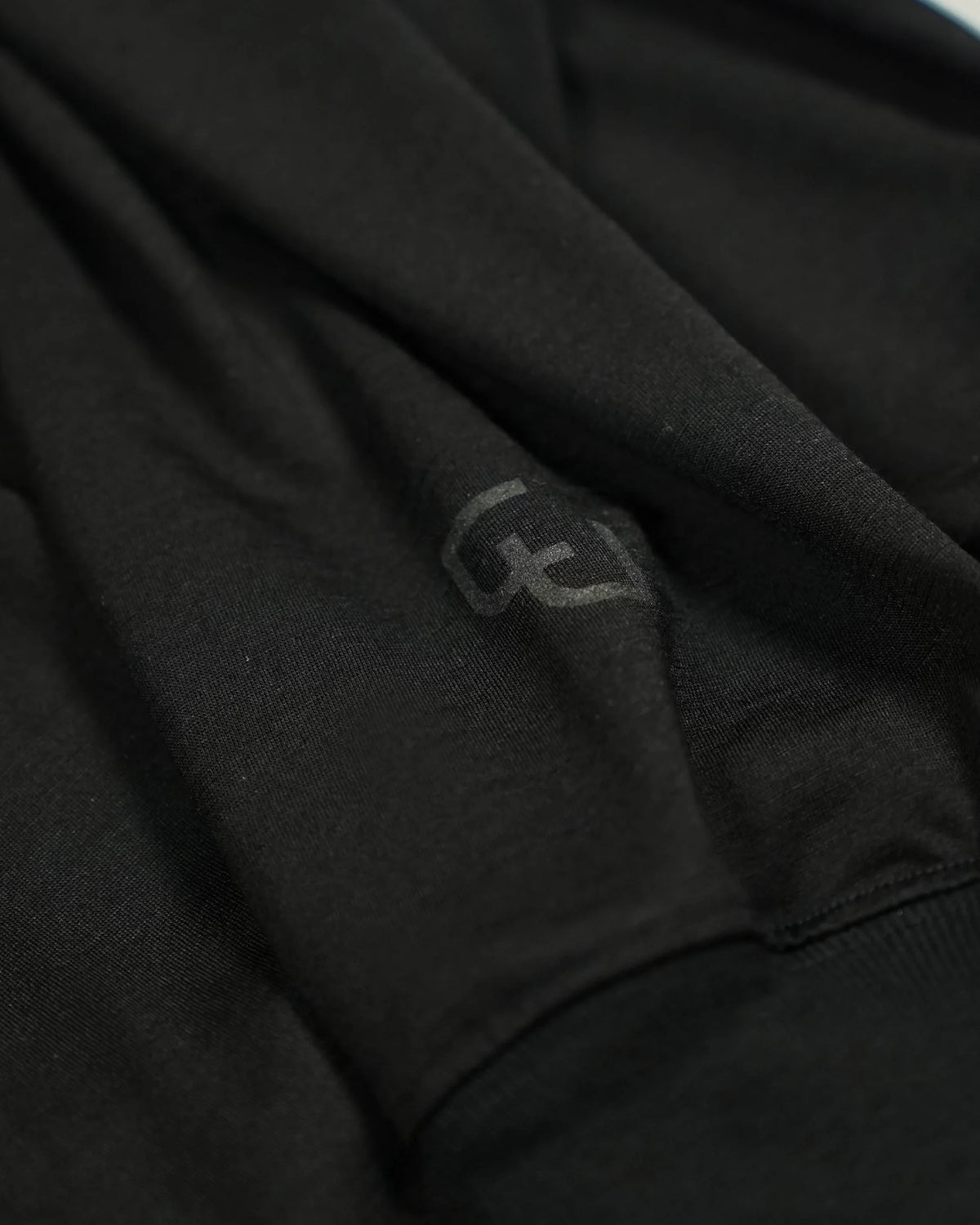 CAYL x Usage LONG SLEEVE 1 - Wild Camping