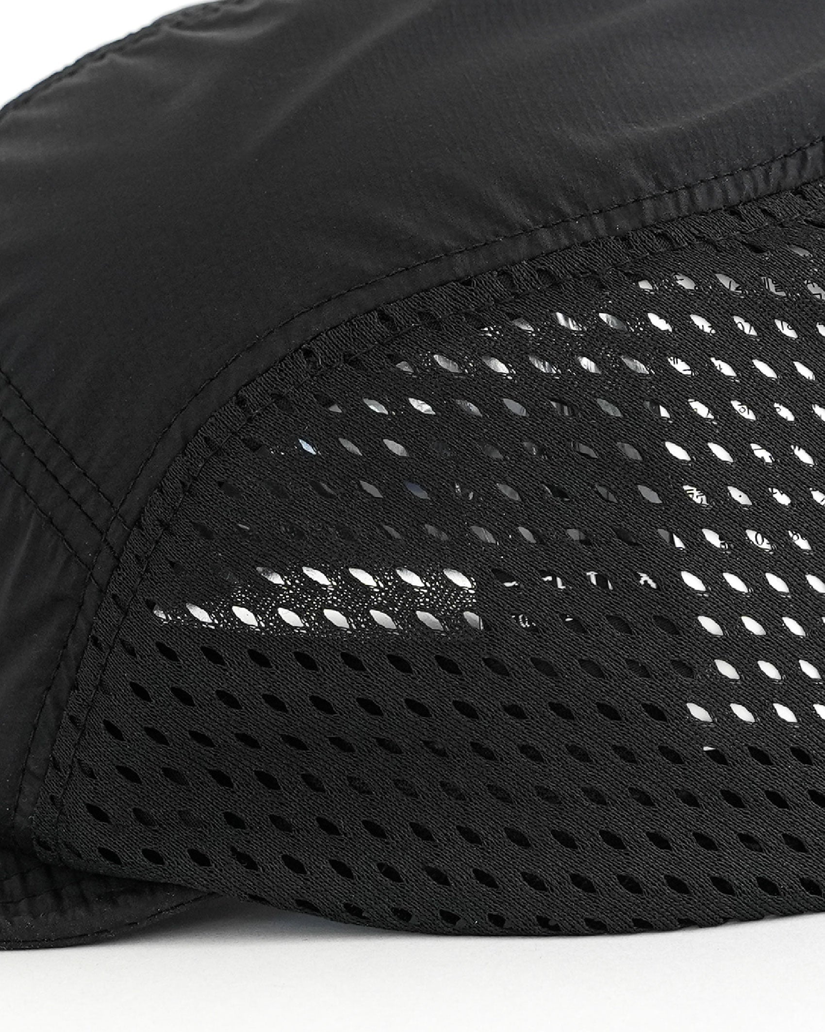 CAYL EQ Mesh Curve Cap / Black - Wild Camping