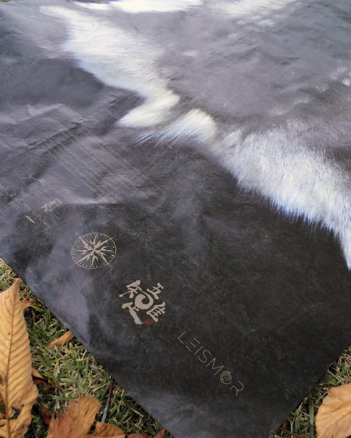 LEISMOR Tyvek® GROUND SHEET "LAID BACK JOURNEY" - Wild Camping