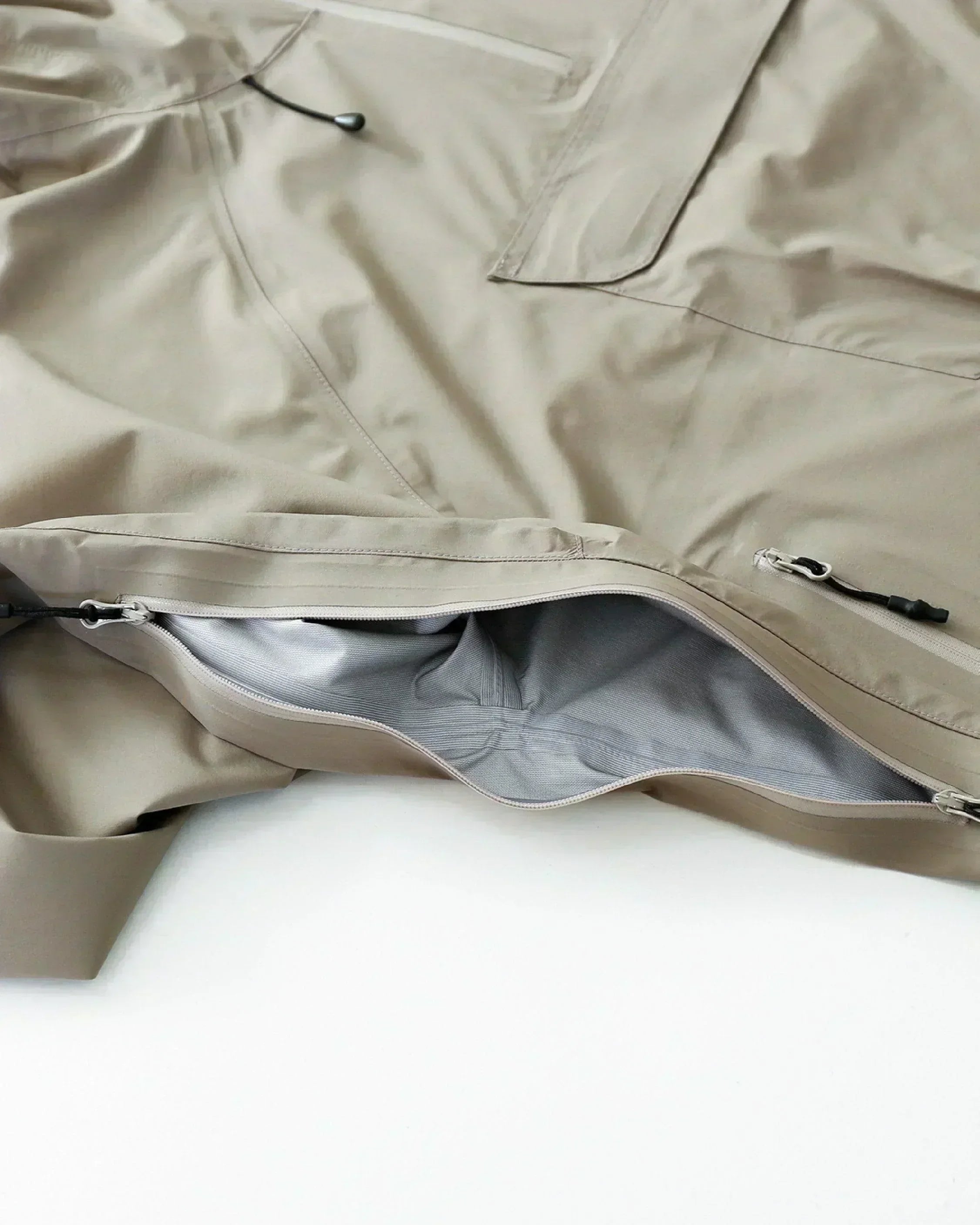 CAYL Light Shield Anorak 2 / Beige