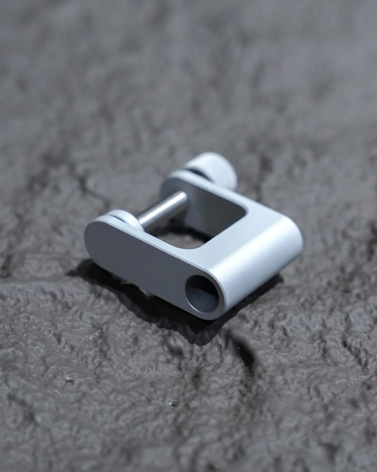 MakeToHike Clamp For Lightweight Lantern Stand - Wild Camping