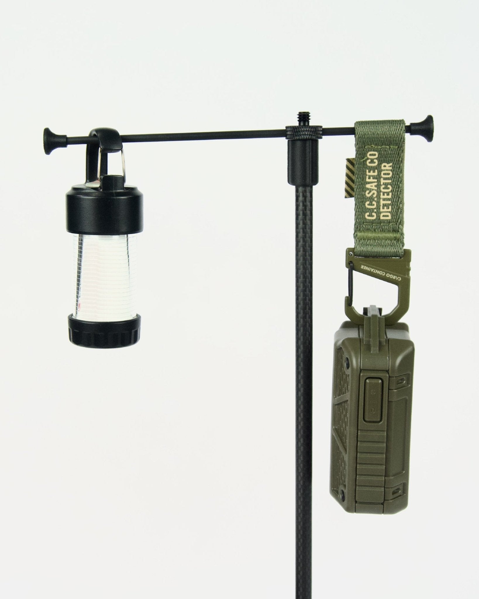MakeToHike Lightweight Lantern Stand V2 - Wild Camping