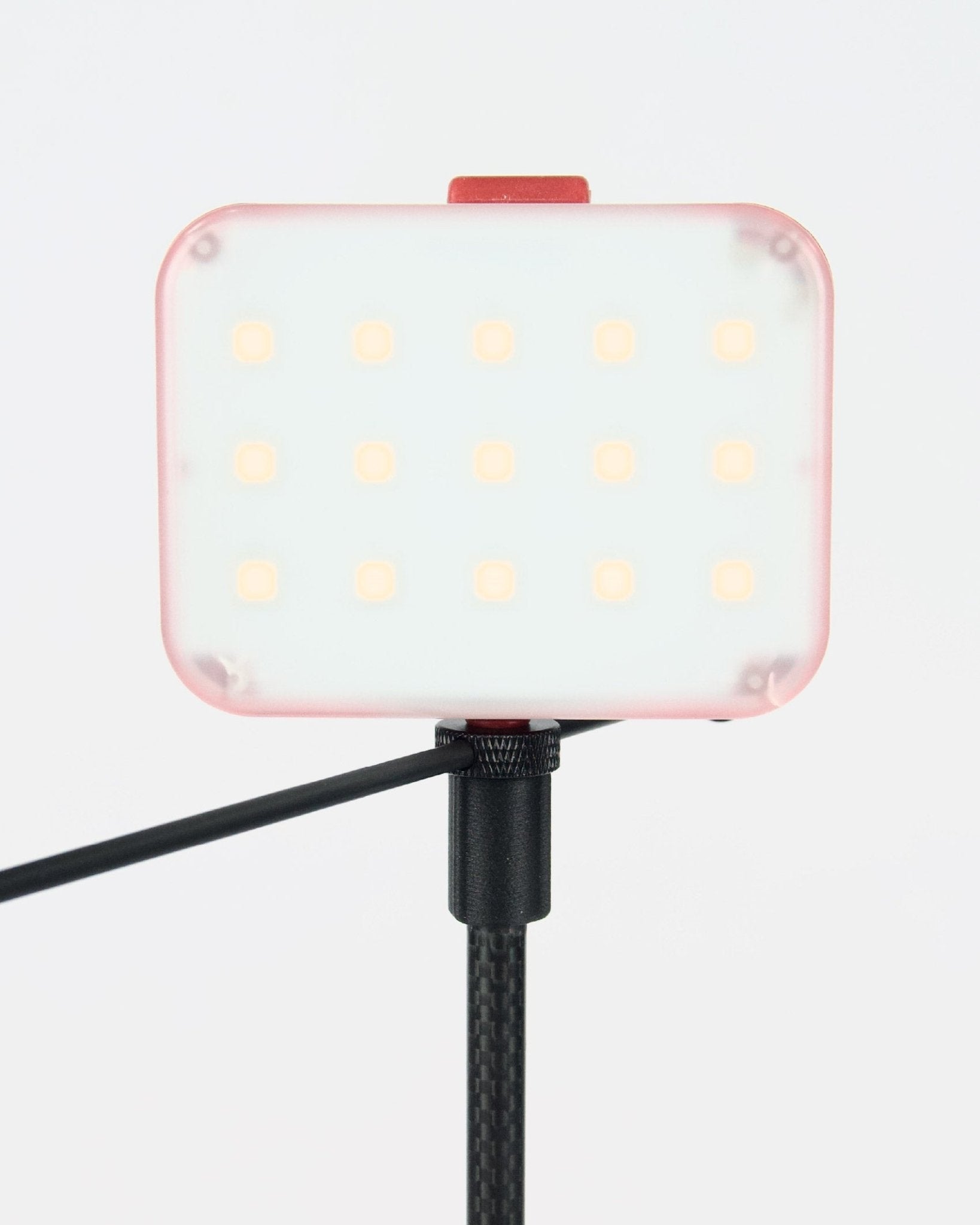 MakeToHike Lightweight Lantern Stand V2 - Wild Camping