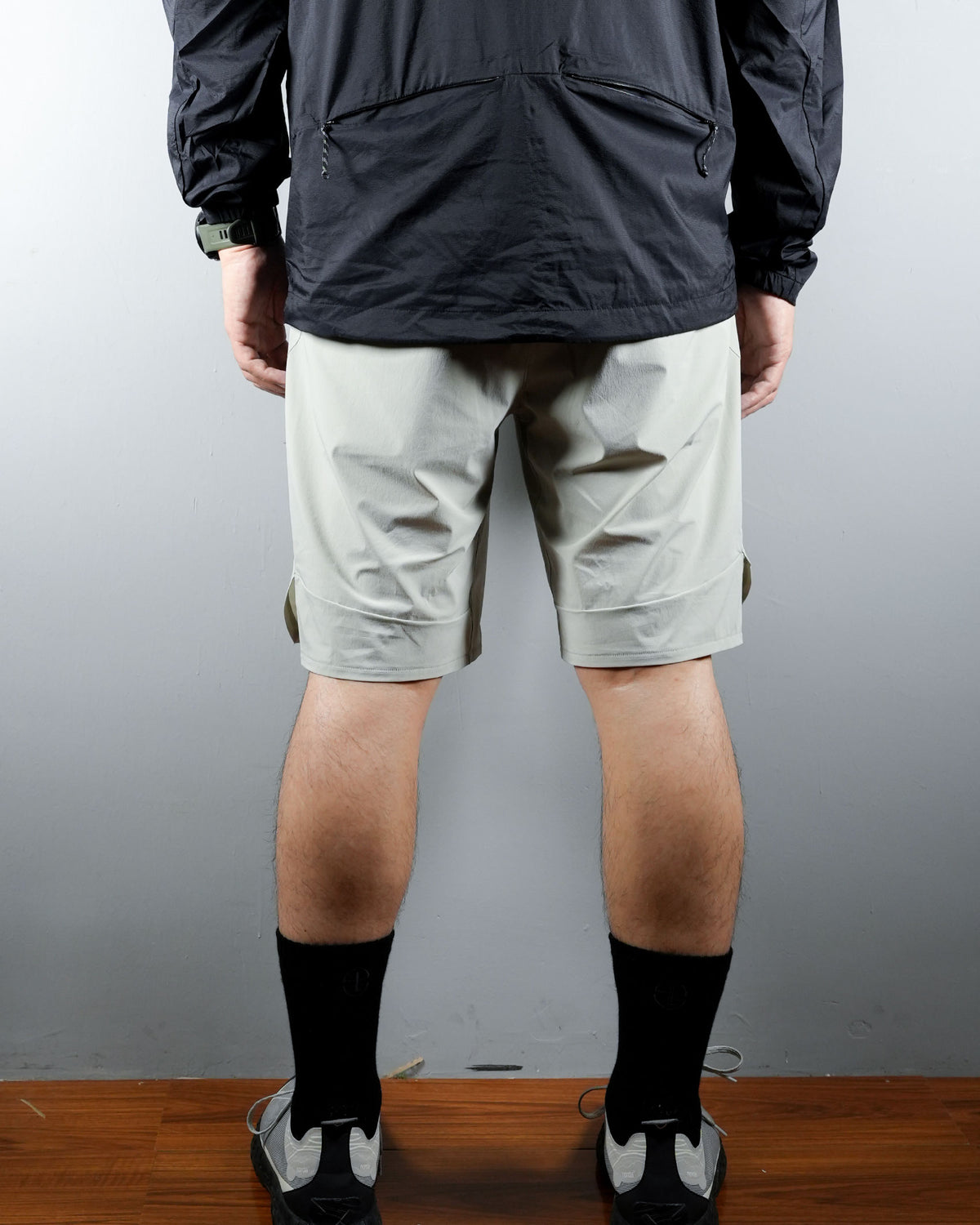 Hiking Patrol x Mammut Light Shorts / Willow Whisper - Wild Camping