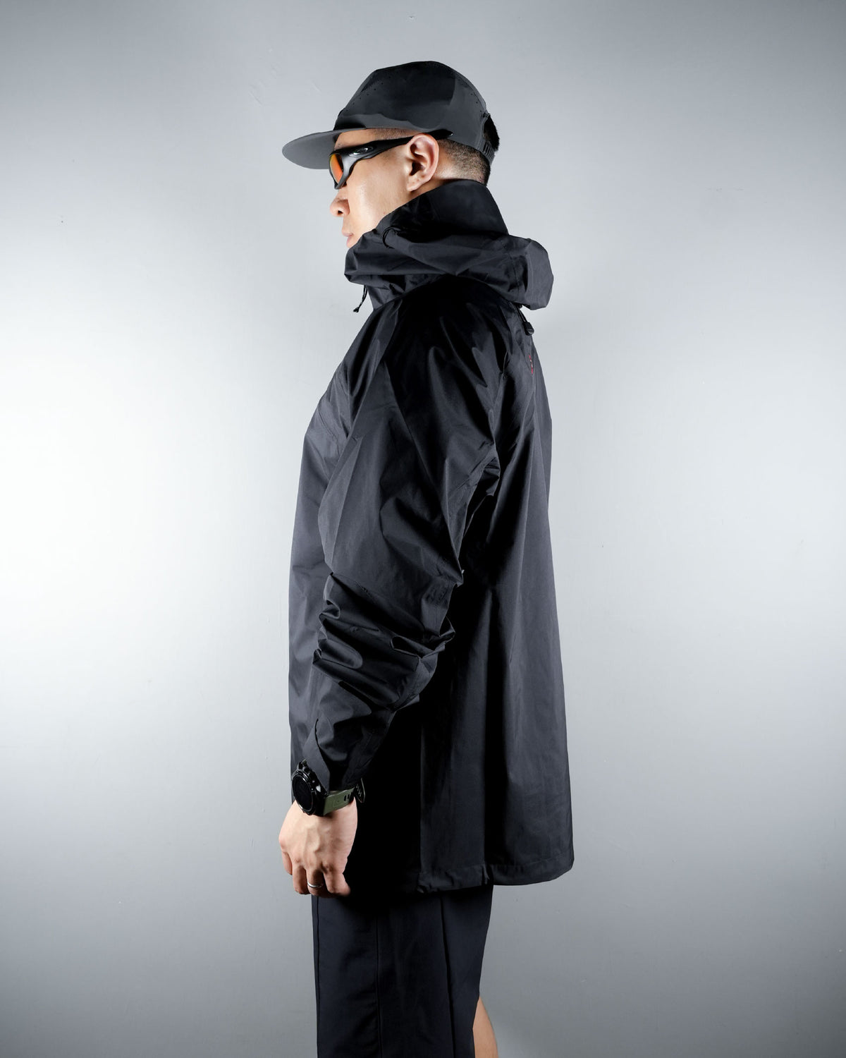 Hiking Patrol x Mammut HS Hooded Jacket / Black - Wild Camping