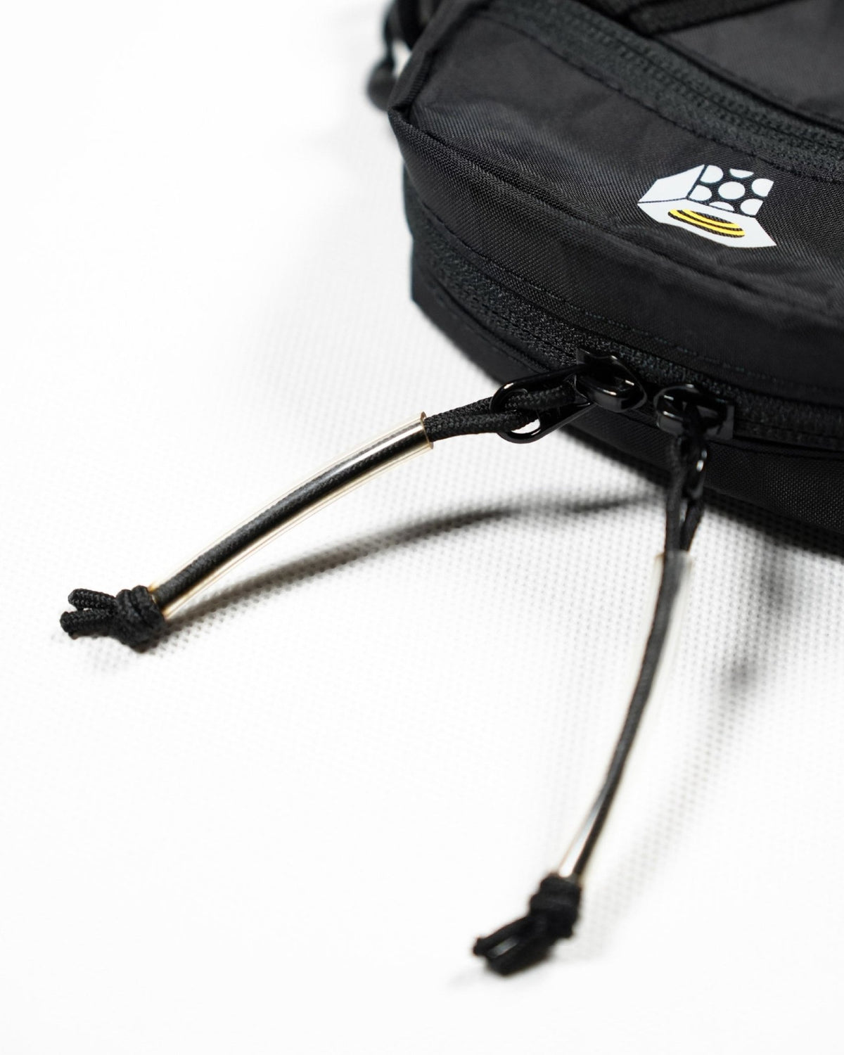 Mountain Hardwear After Six Shoulder Mini Pouch - Wild Camping