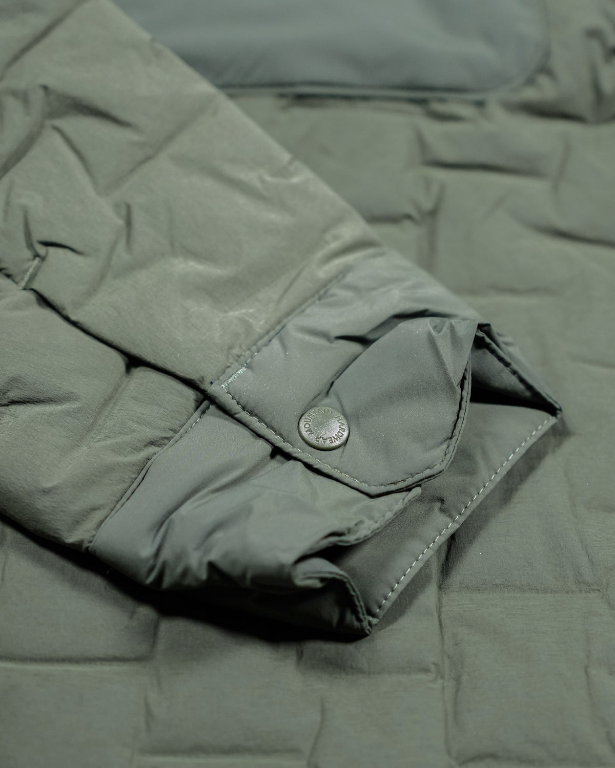 Mountain Hardwear Stretchdown™ Light Shacket - Wild Camping