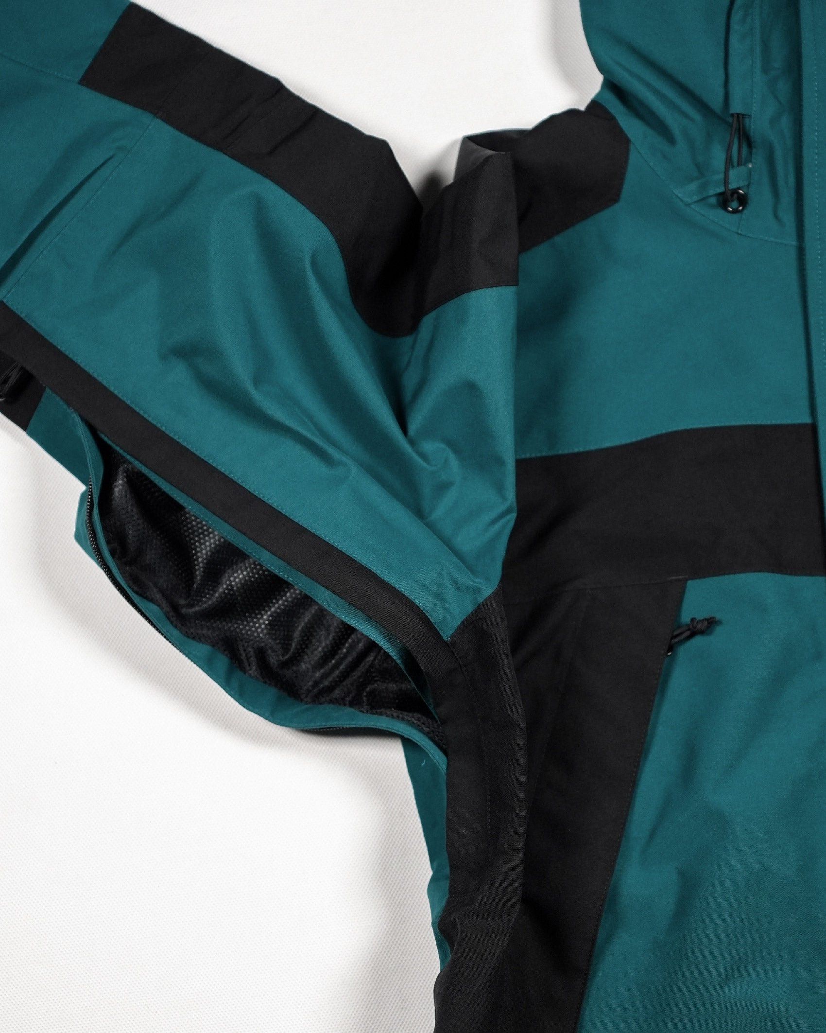 Mountain Hardwear Exposure™ GORE-TEX Parka Reissue - Wild Camping