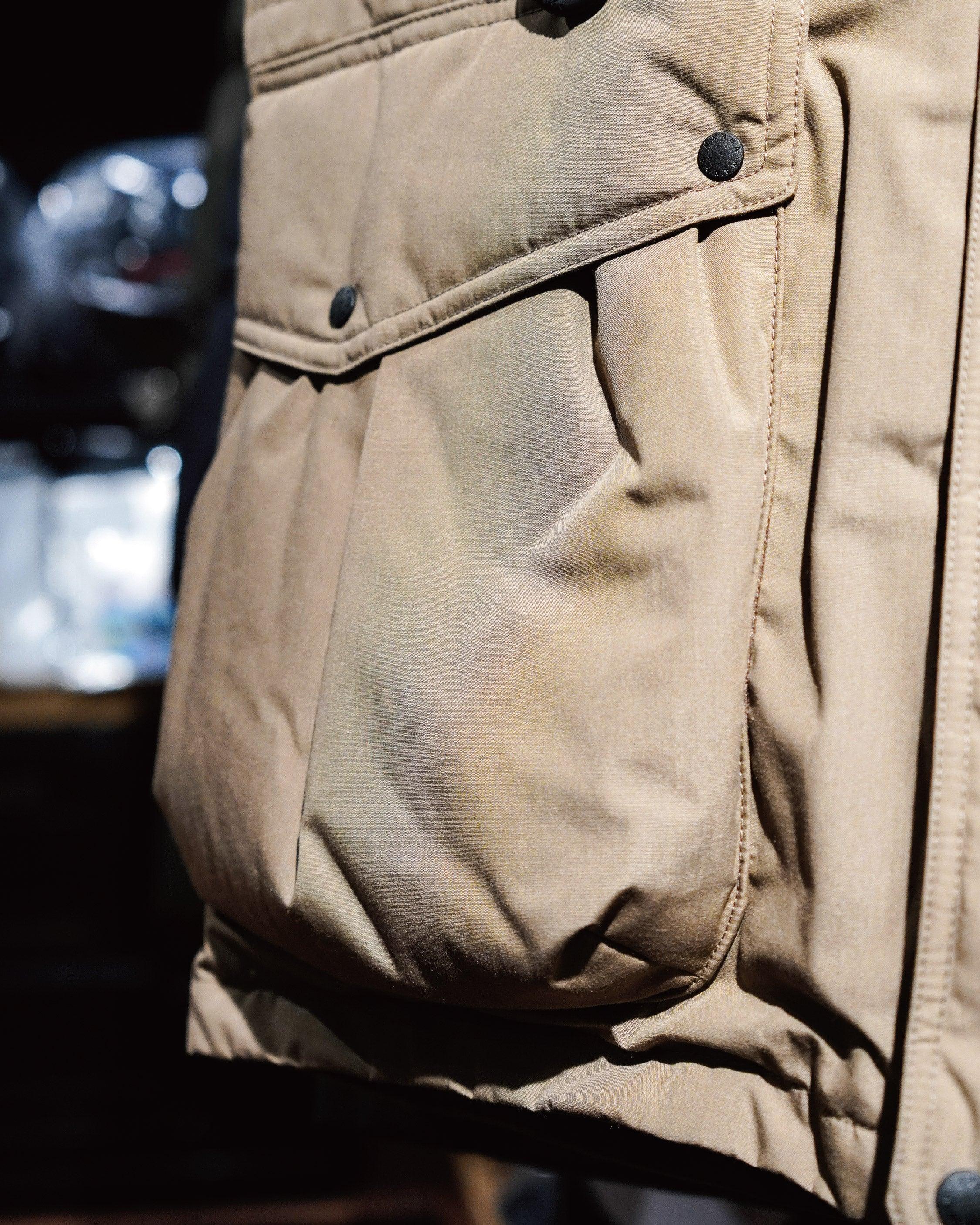 Nanga Hinoc Down Vest / BEG - Wild Camping