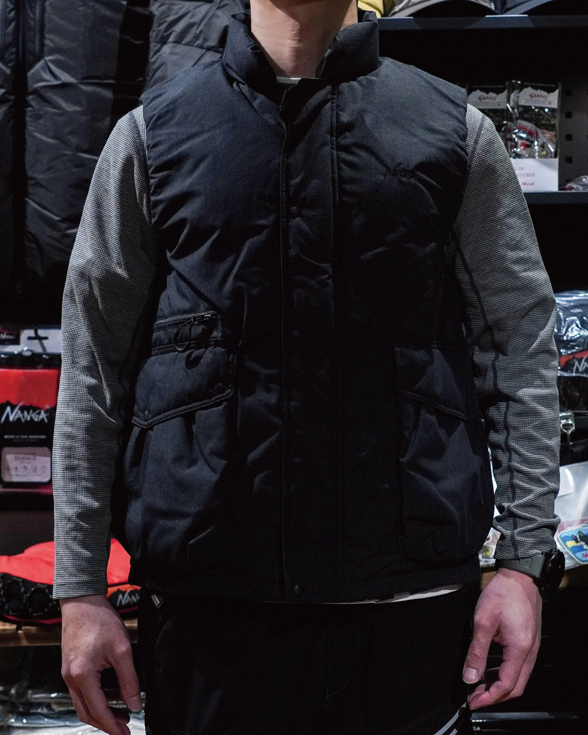 Nanga Hinoc Down Vest / CHA - Wild Camping