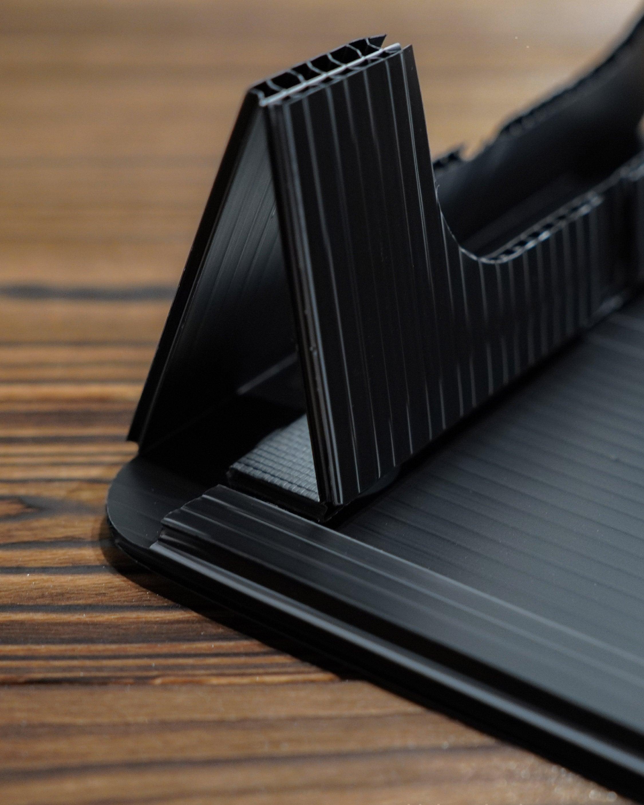 noicoyamaico Mini Carbon UL Folding Table - Wild Camping