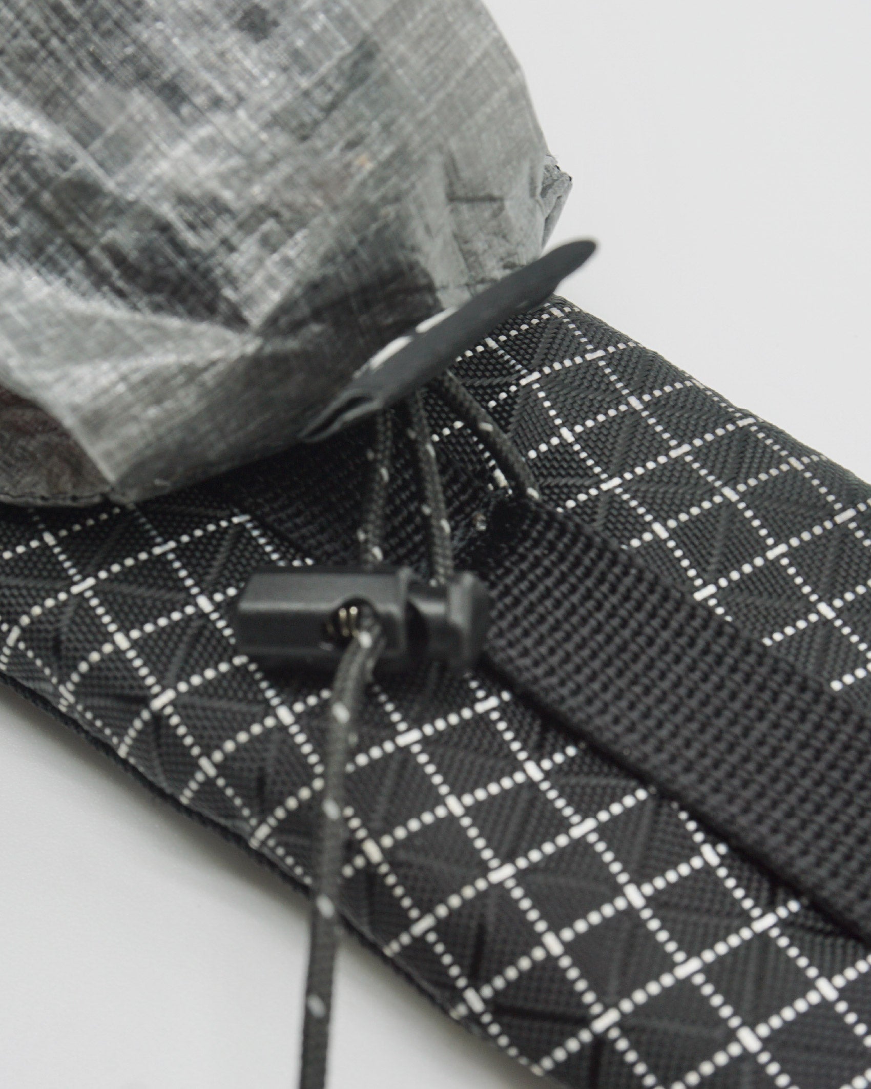 MakeToHike Dyneema Snack Pouch - Wild Camping