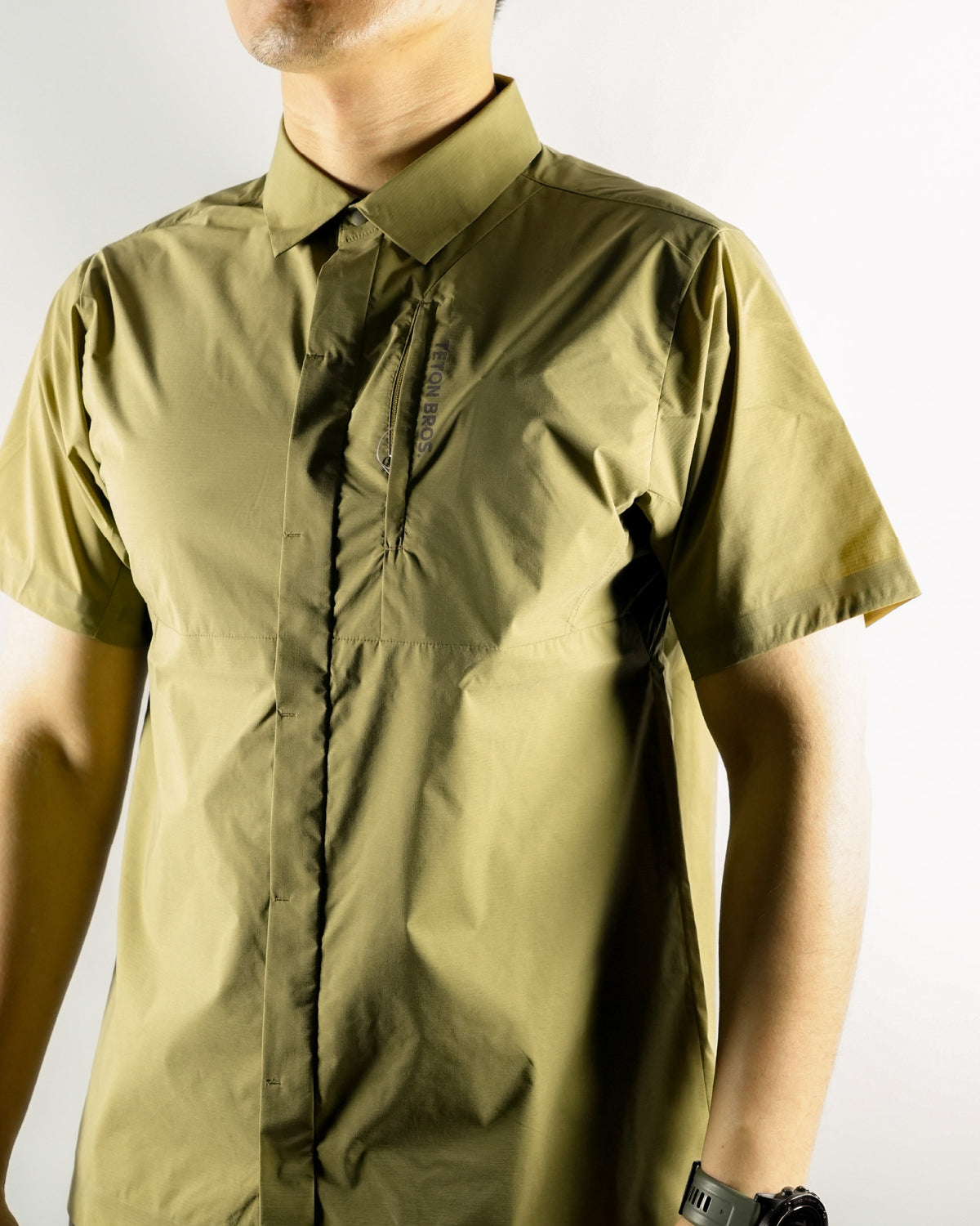 Teton Bros. Run Shirt / Khaki - Wild Camping