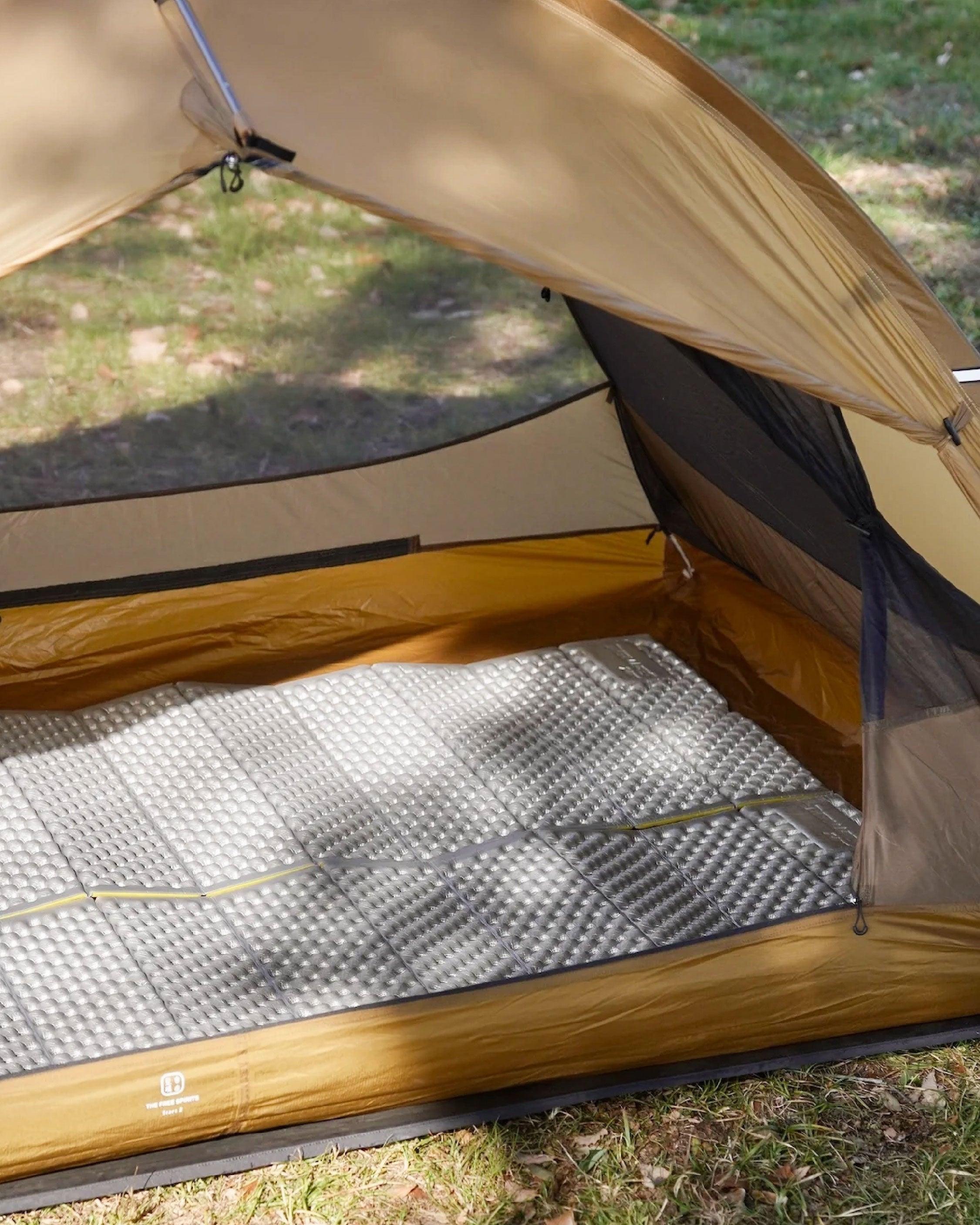The Free Spirits Stars 2 w/Footprint - Wild Camping