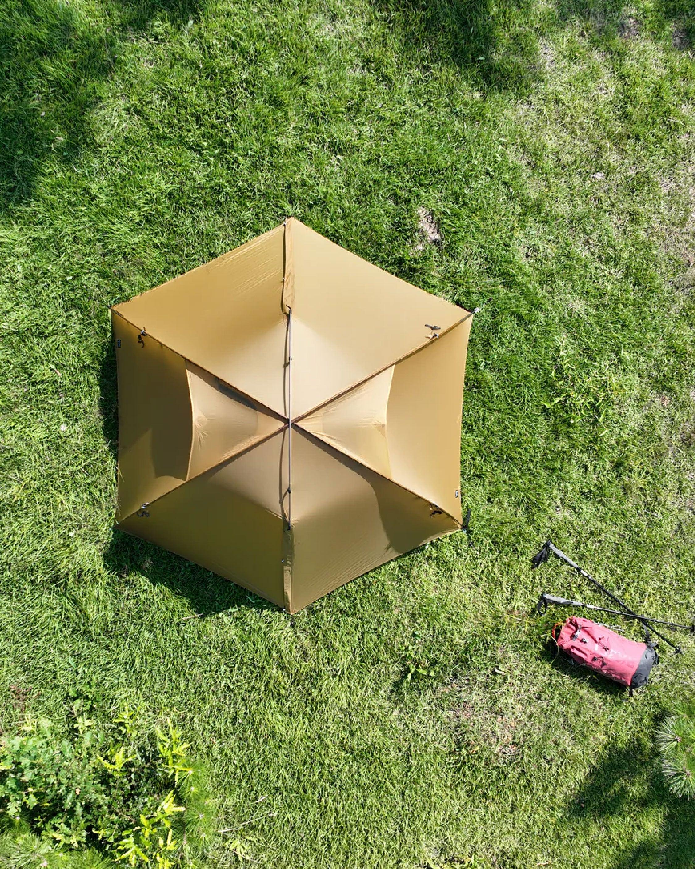 The Free Spirits Stars 2 w/Footprint - Wild Camping