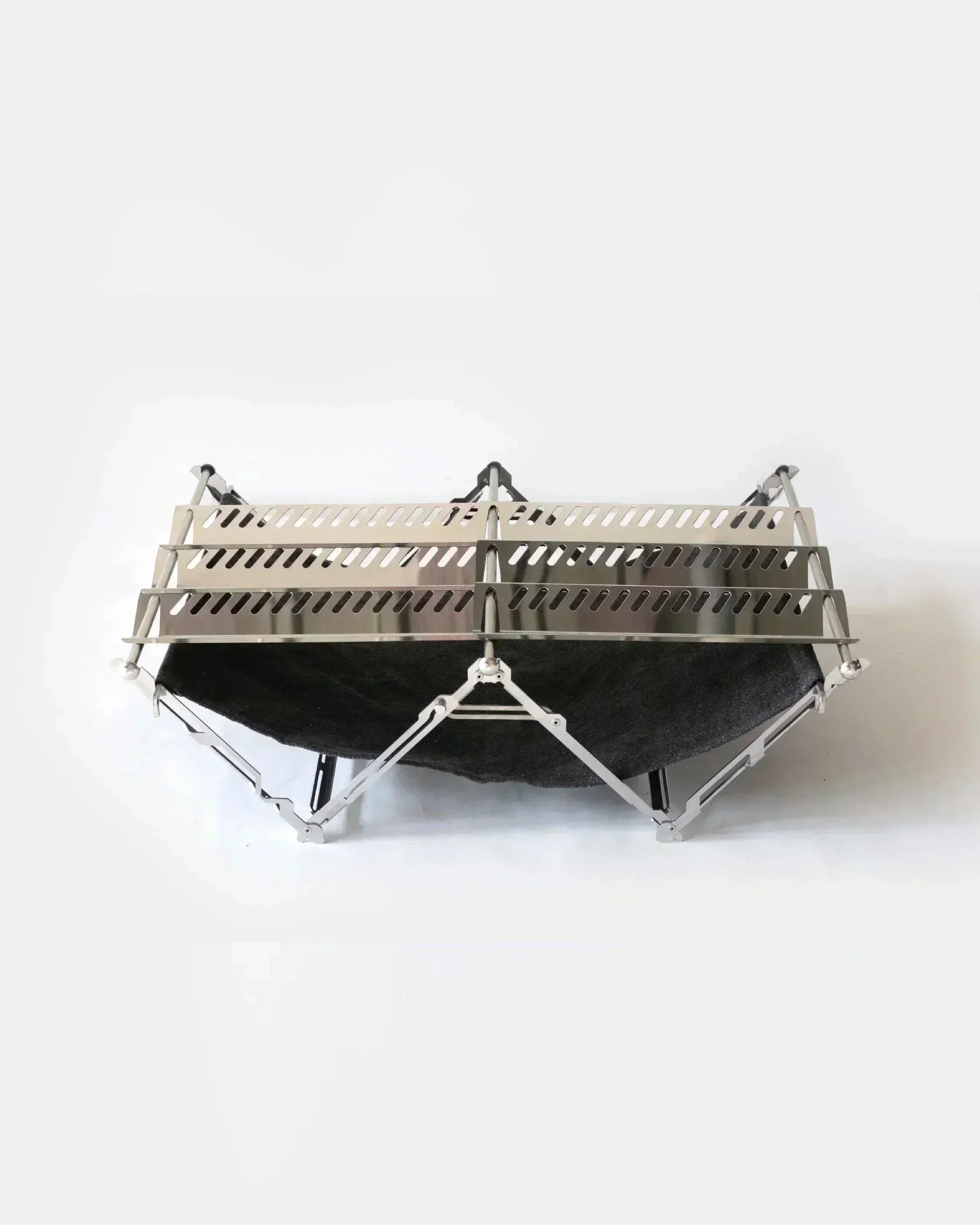 MAAGZ × Fielder「JIKABIDAI / 直火台」 - Wild Camping