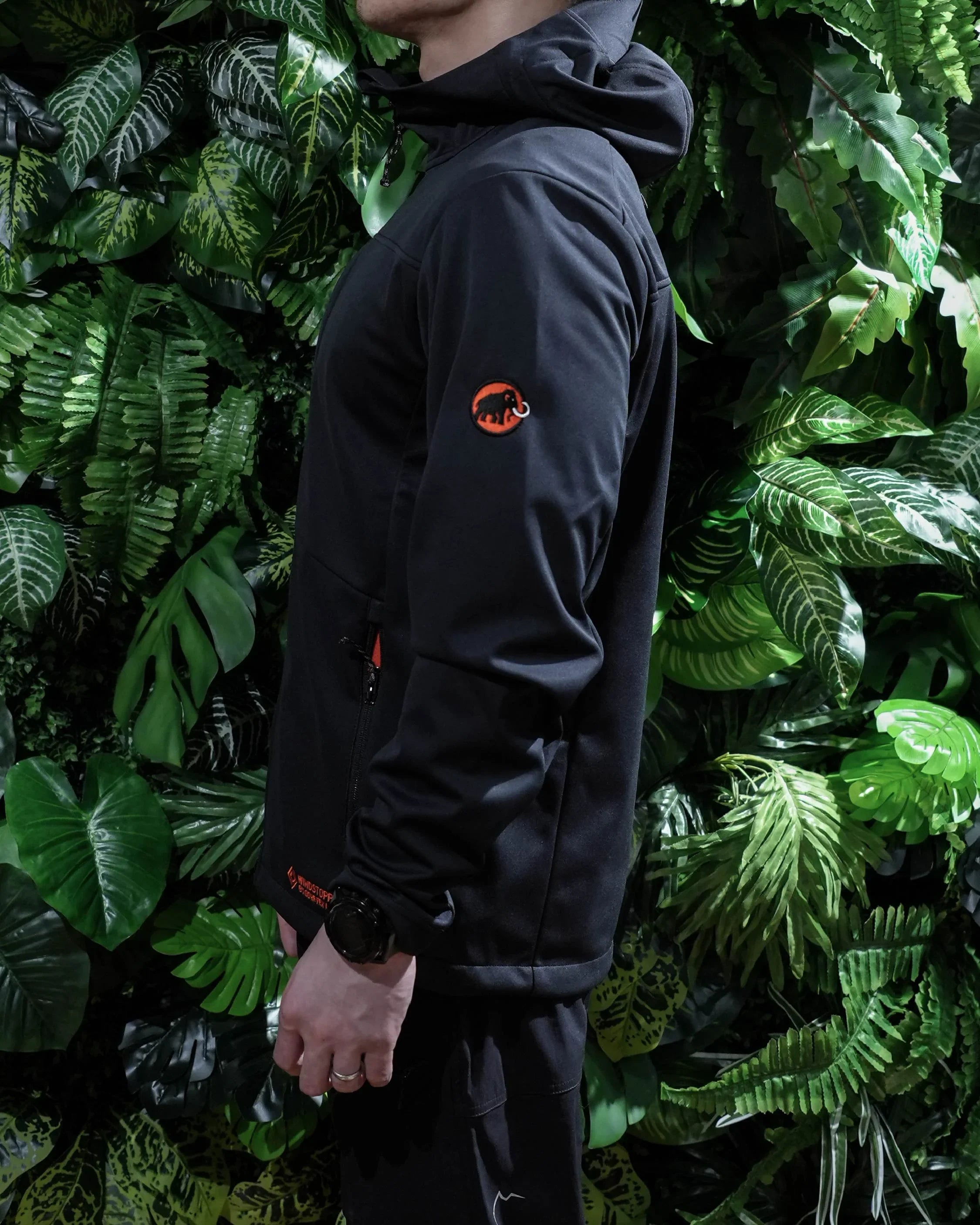 mammut　マムート　25years ultimate 8 マムートの「究極」のソフトシェルジャケットが誕生から25年！25