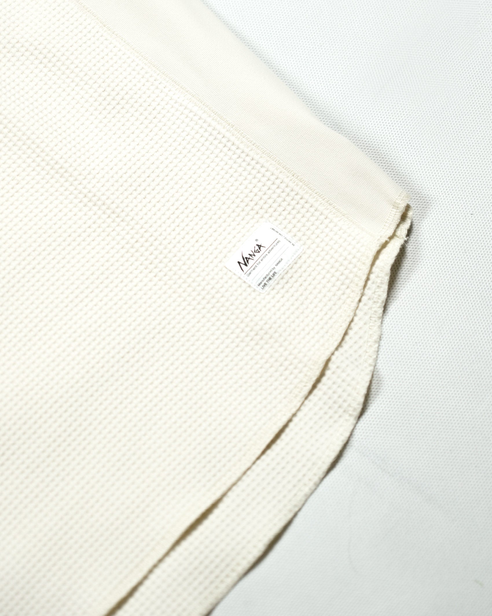 Nanga Airflex® Waffle Tee / WHT - Wild Camping