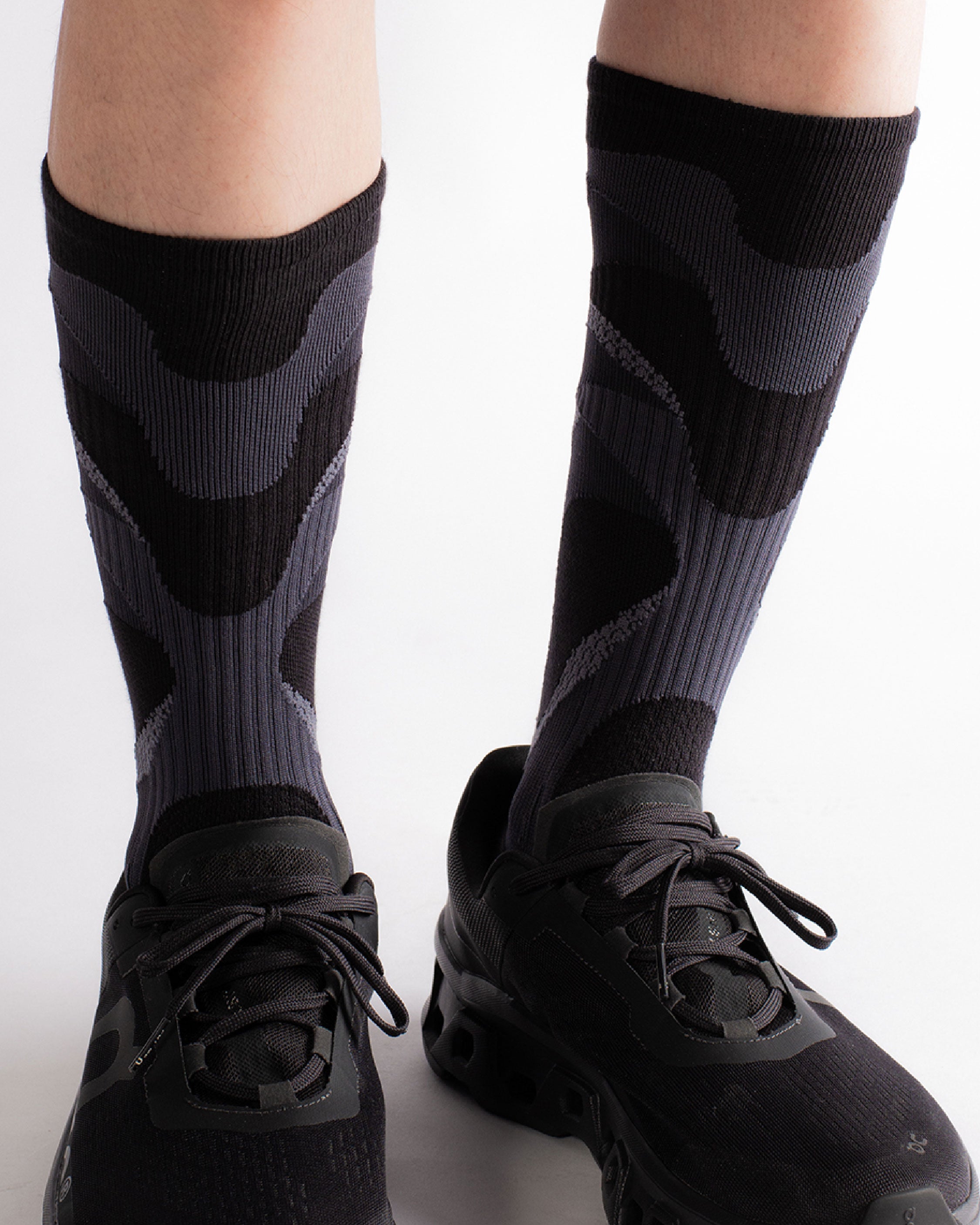 nozzle quiz Cage Overcalf Socks