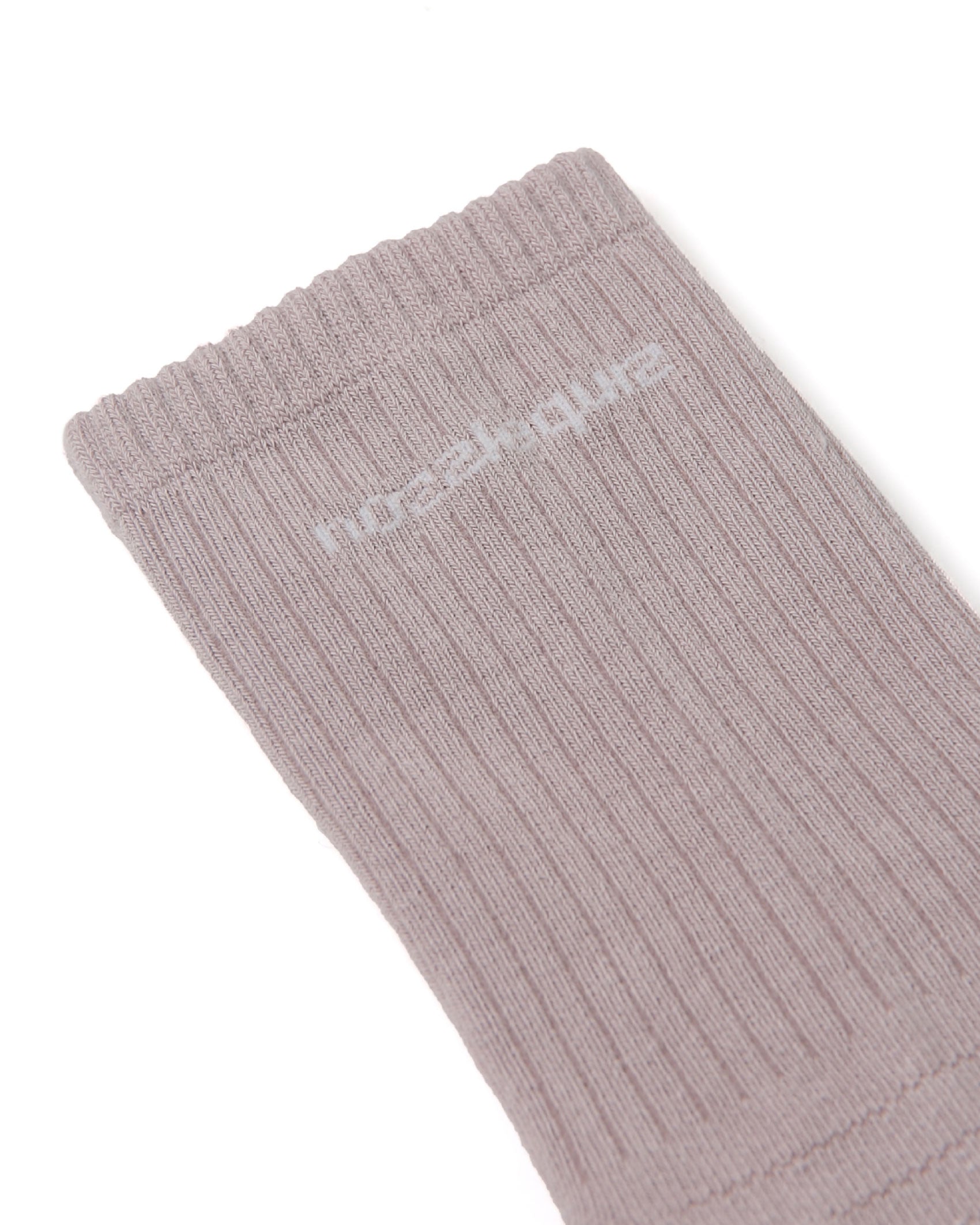 nozzle quiz Essential Casual Socks / Cherry