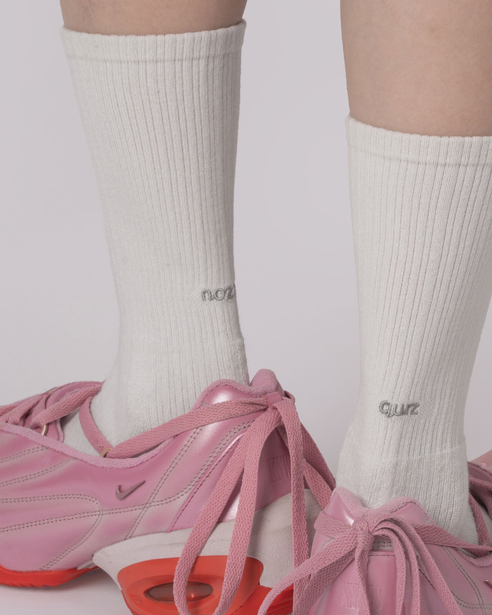 nozzle quiz Essential Crew Casual Socks / Cloud