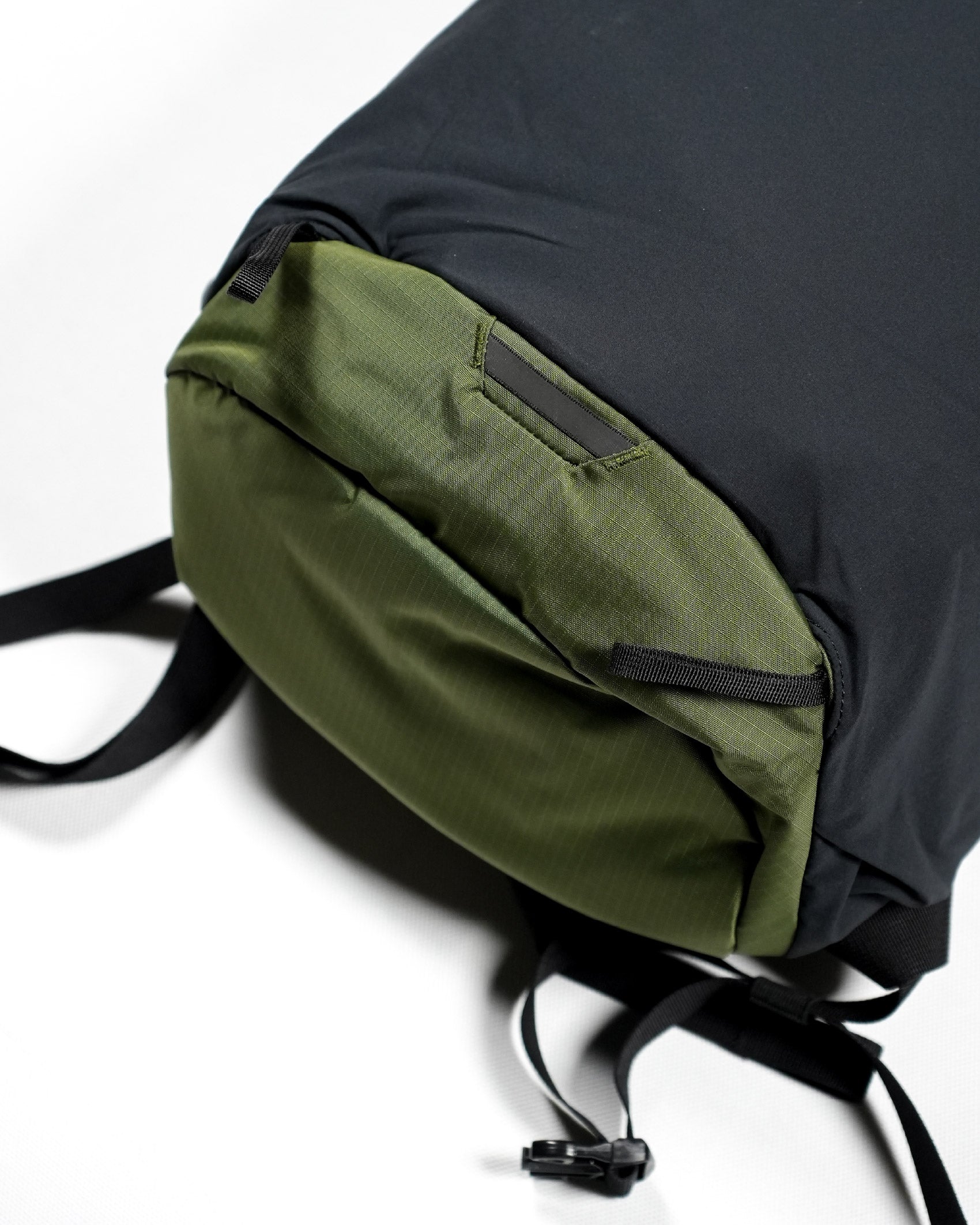 Mountain Hardwear Field Day™ 22L Backpack