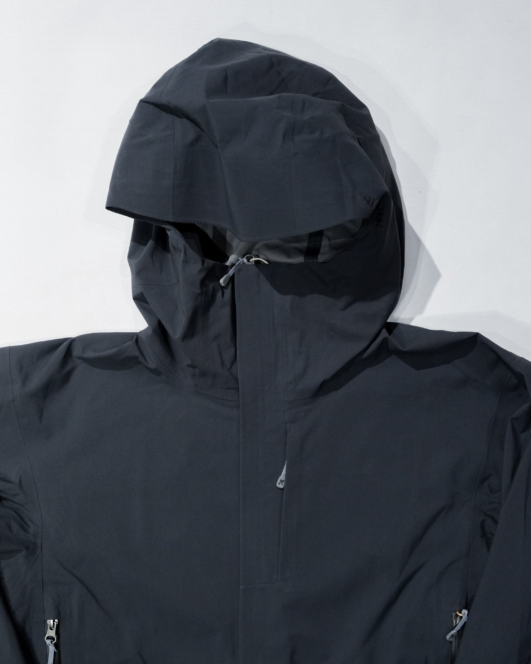 Houdini M's Five to Nine Jacket / True Black - Wild Camping